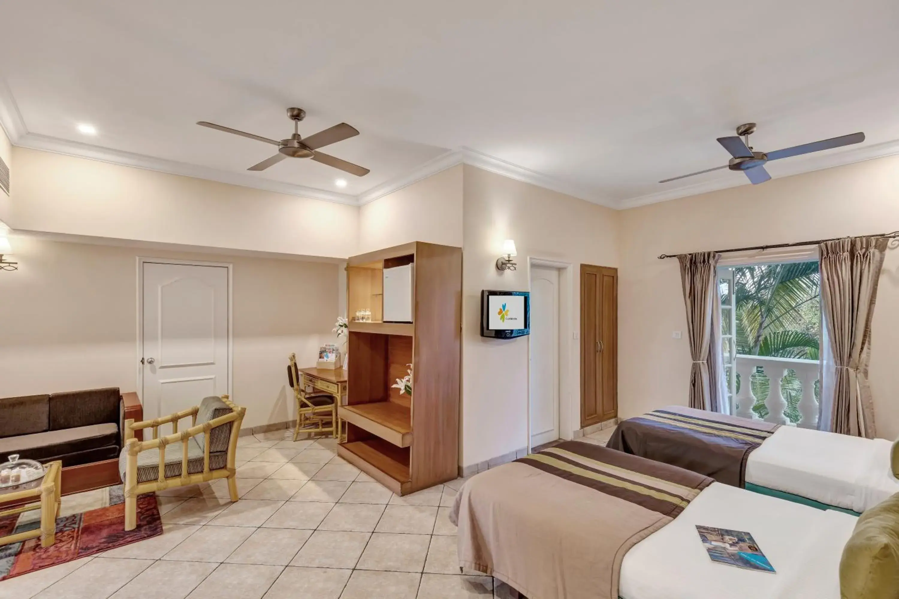 Bed in Club Mahindra Emerald Palms, Goa Bed in Club Mahindra Emerald Palms, Goa