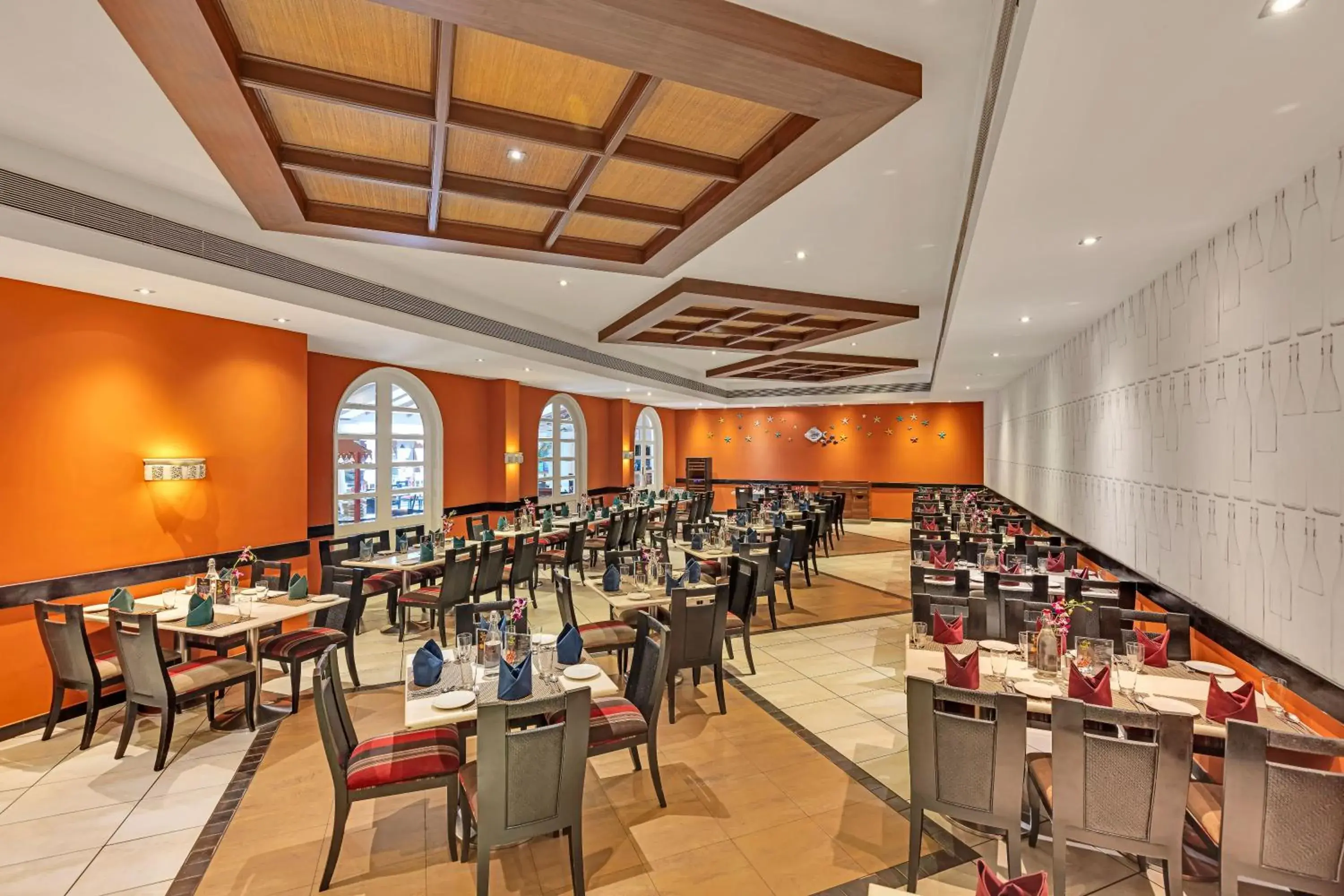 Restaurant/places to eat in Club Mahindra Emerald Palms, Goa Restaurant/places to eat in Club Mahindra Emerald Palms, Goa