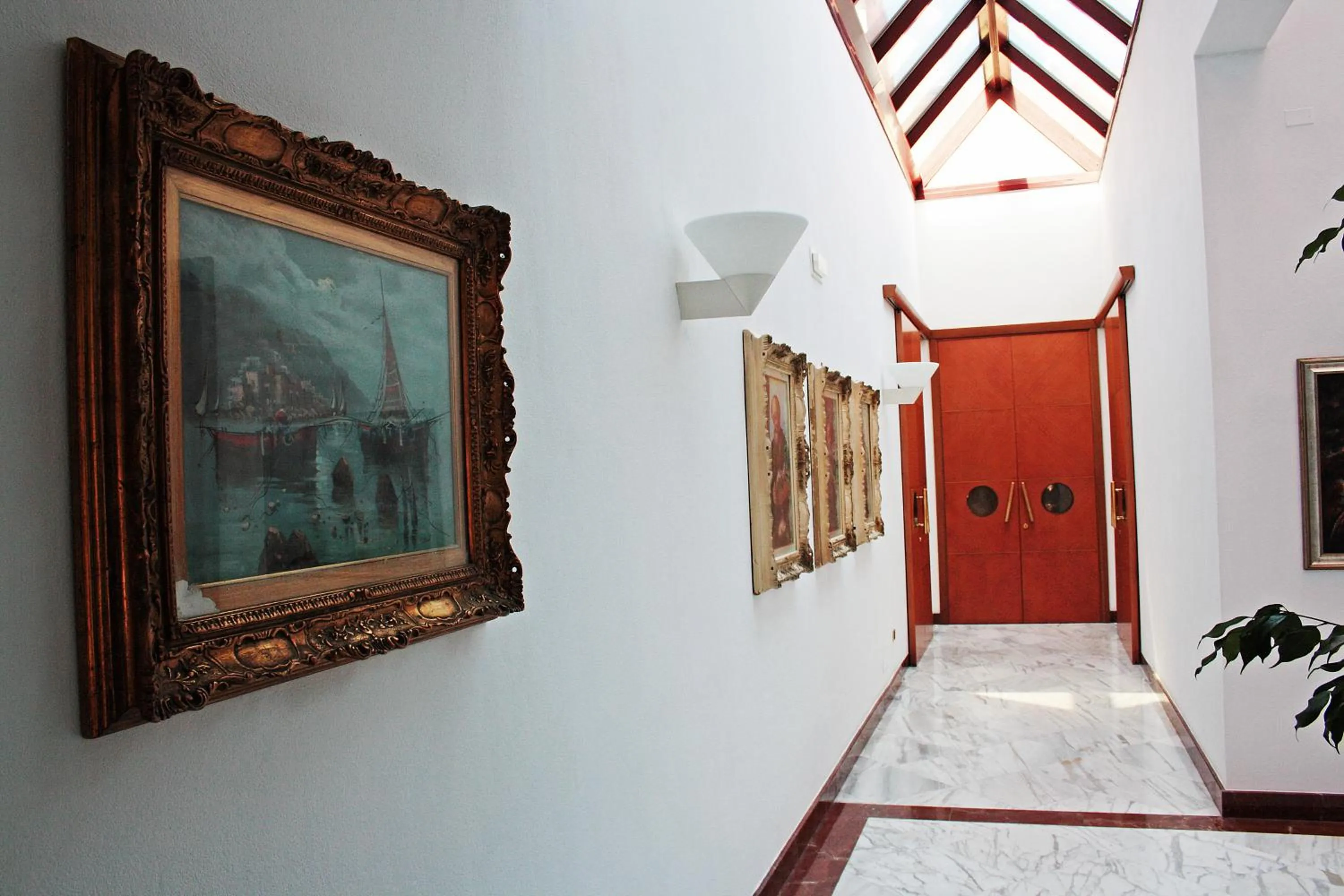 Lounge or bar in Hotel Centrale