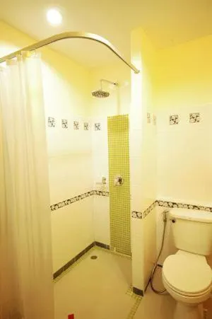 Bathroom in Royal Nakara Ao Nang