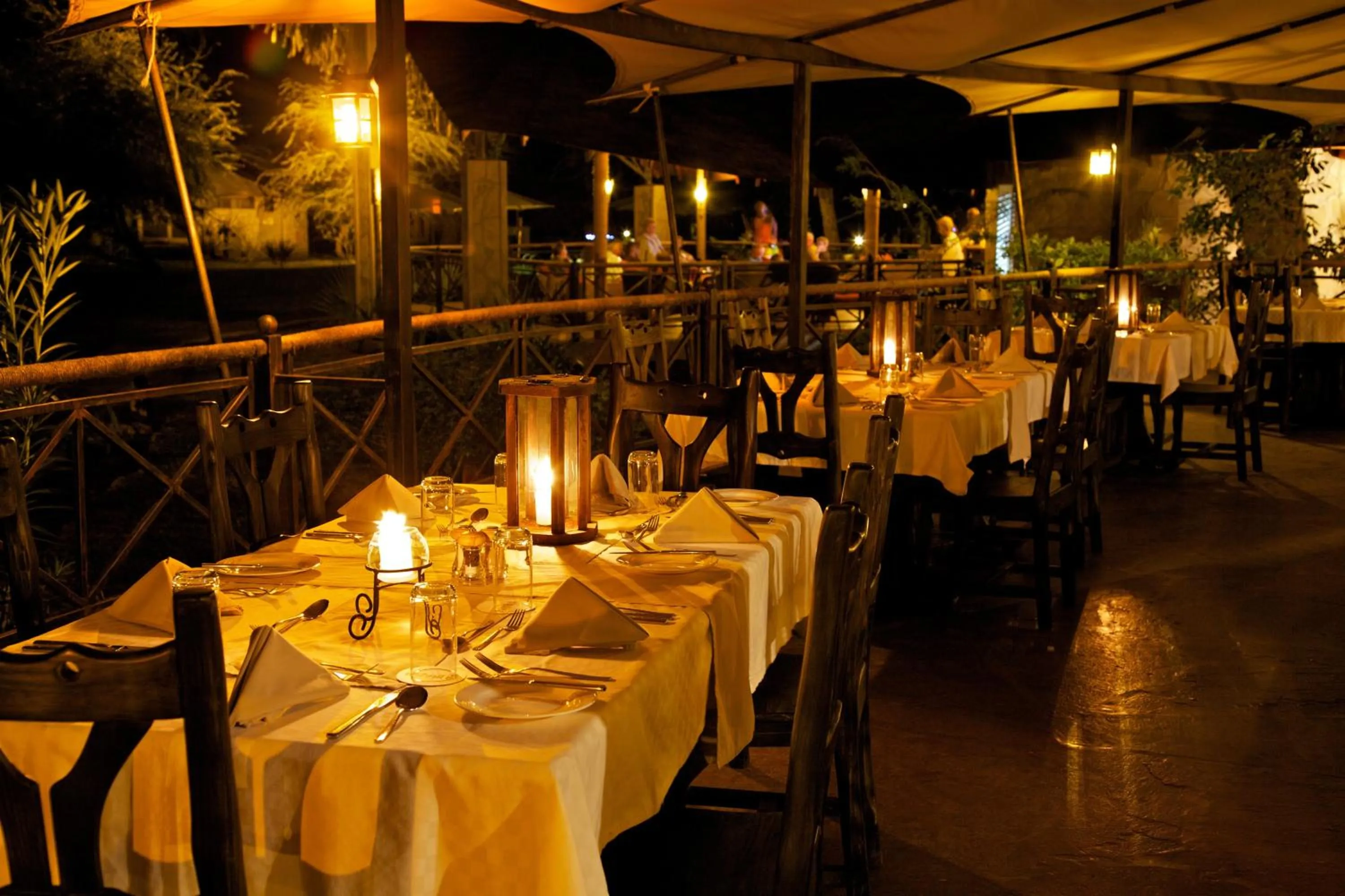 Restaurant/places to eat in Ashnil Samburu Camp