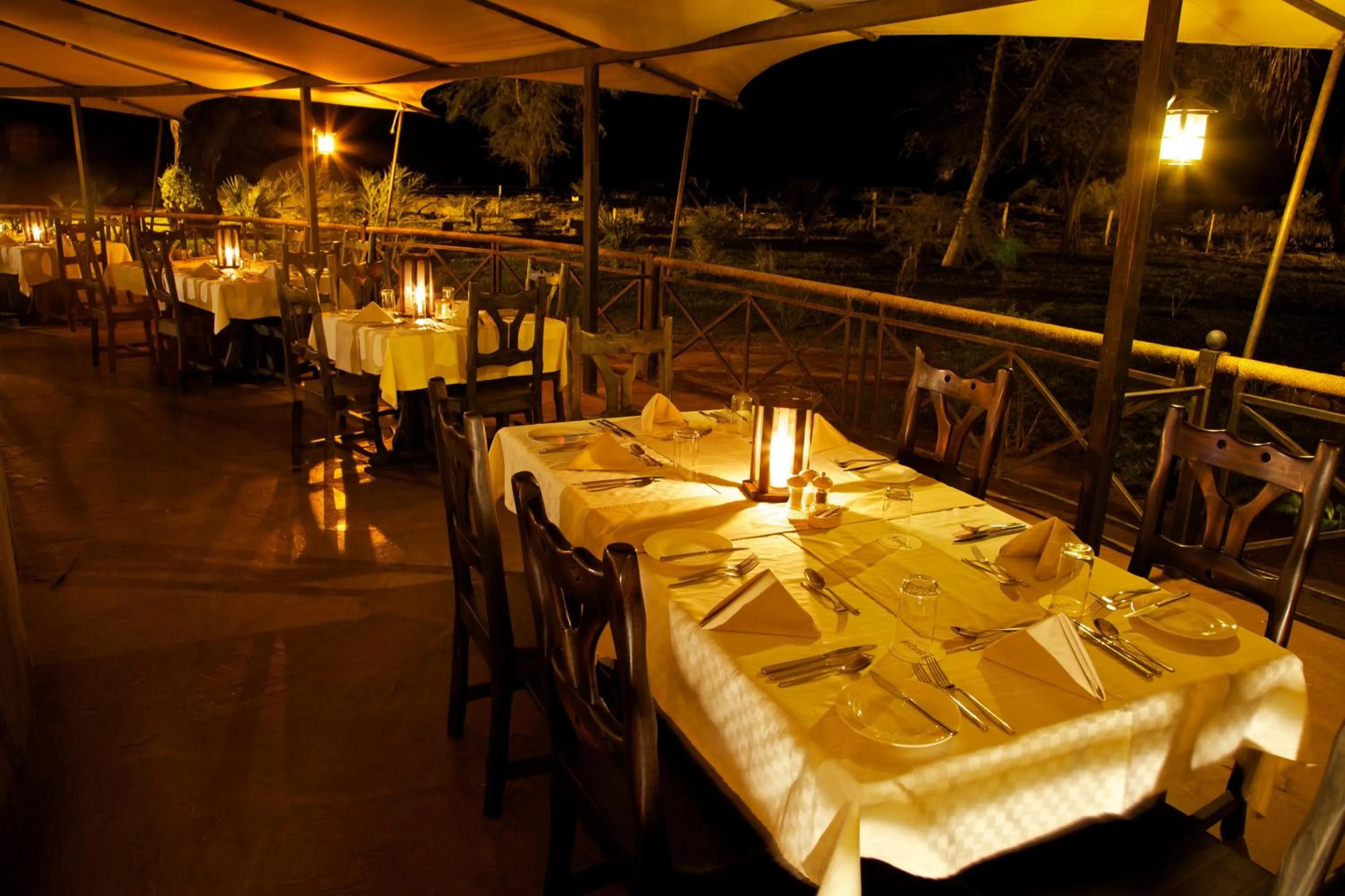 Restaurant/places to eat in Ashnil Samburu Camp