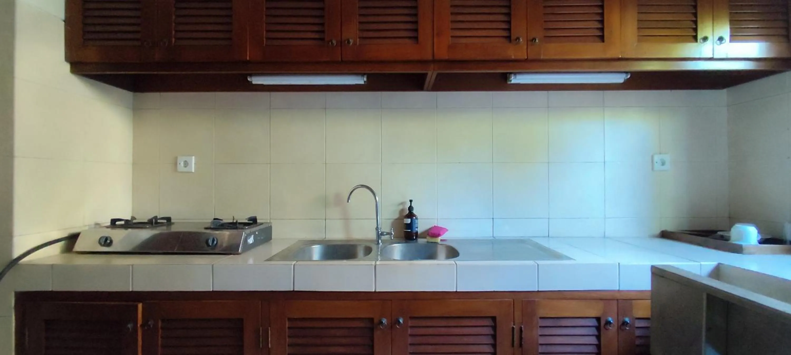 Kitchen or kitchenette in Villa Diana Bali