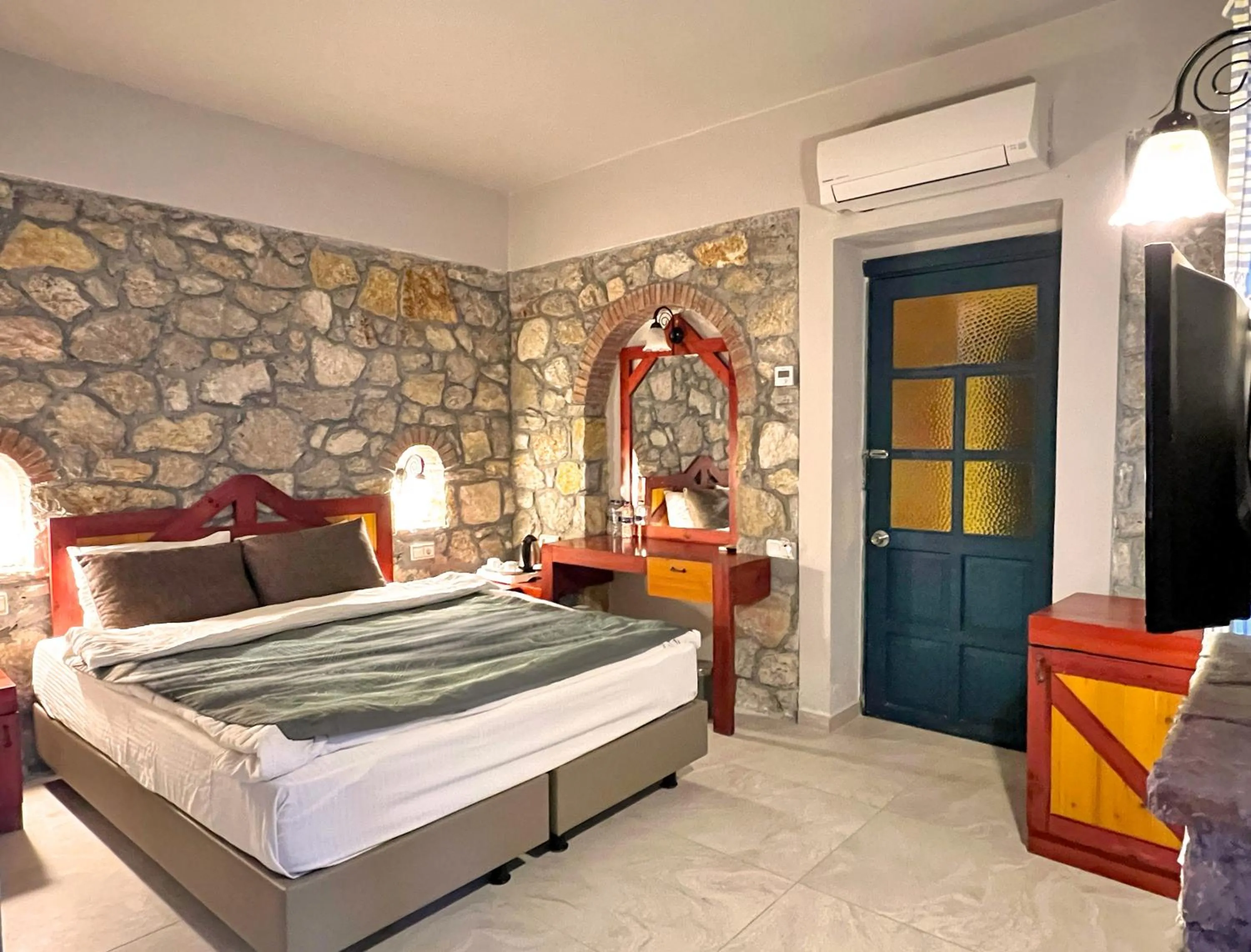 Photo of the whole room, Bed in Symbola Oludeniz Beach Hotel