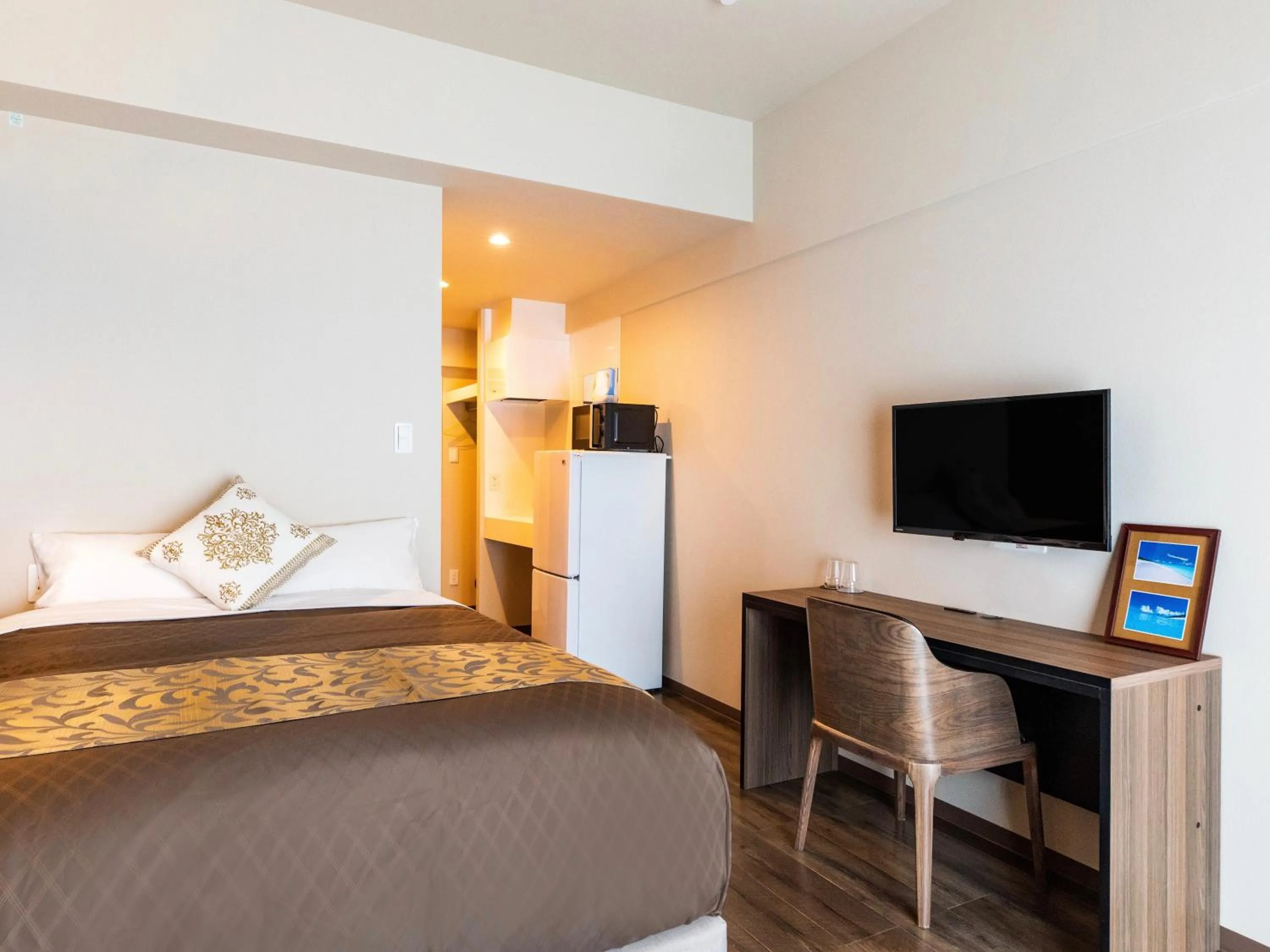 TV/Entertainment Center in Mr.KINJO inn KADENA