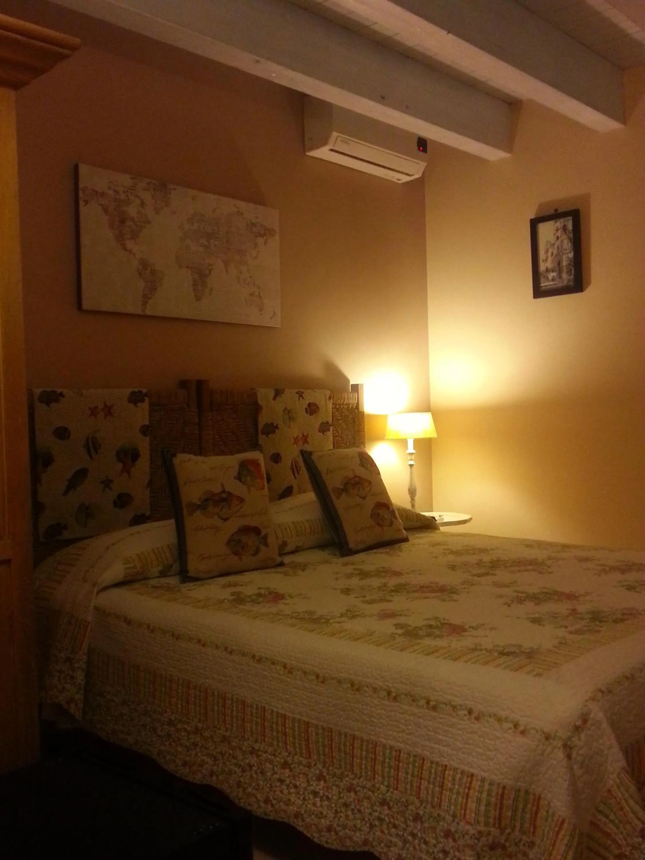 Bedroom, Bed in B&B Torrente Antico