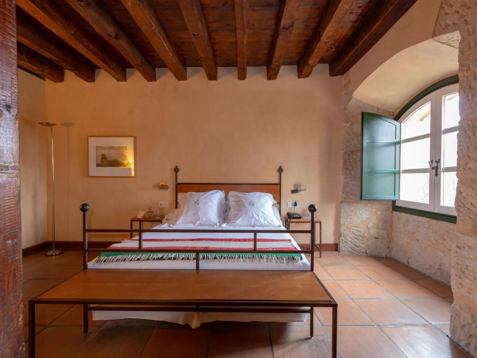 Bed in Hacienda Zorita Wine Hotel & Spa - Small Luxury Hotels