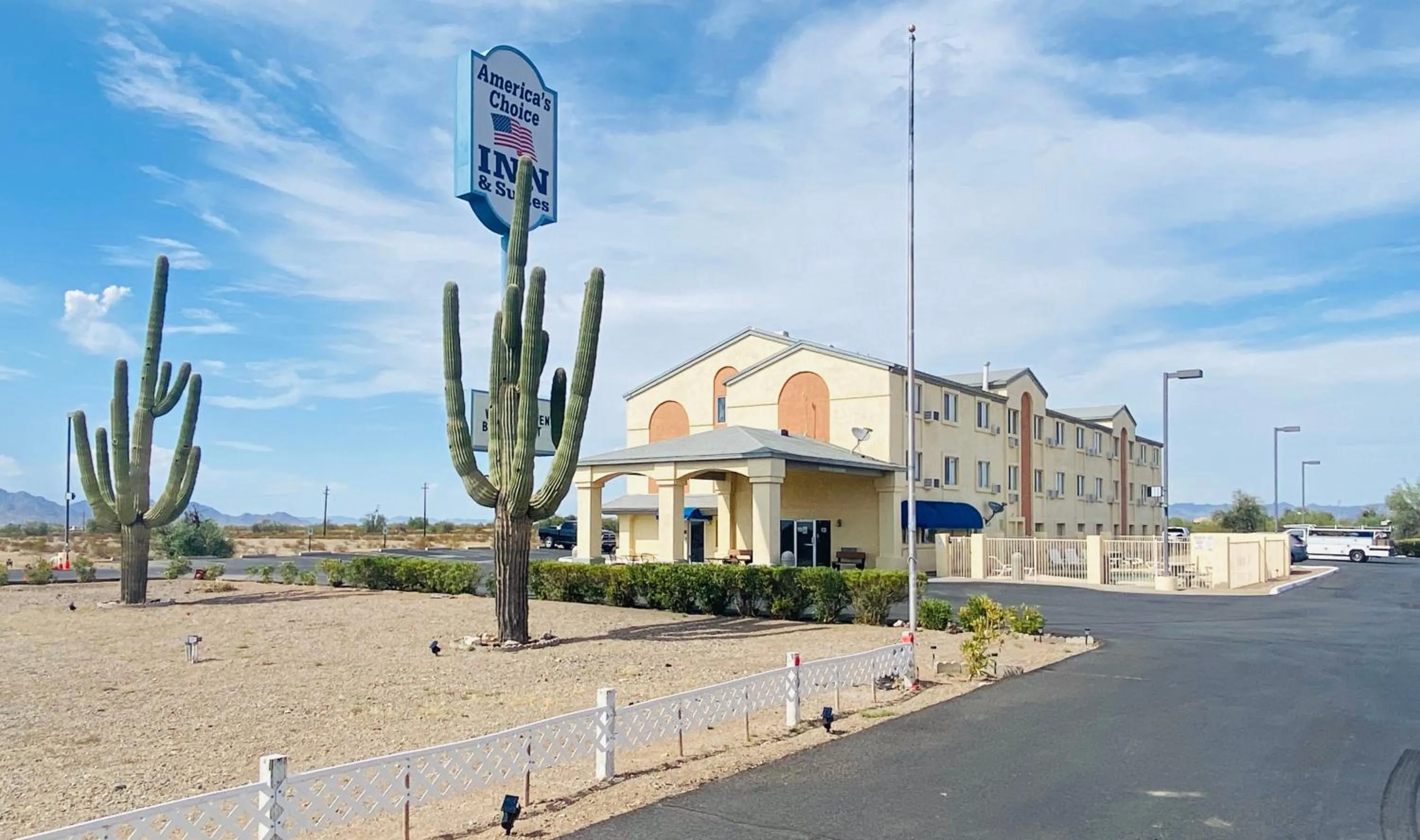 Property building in Americas Choice Inn & Suites