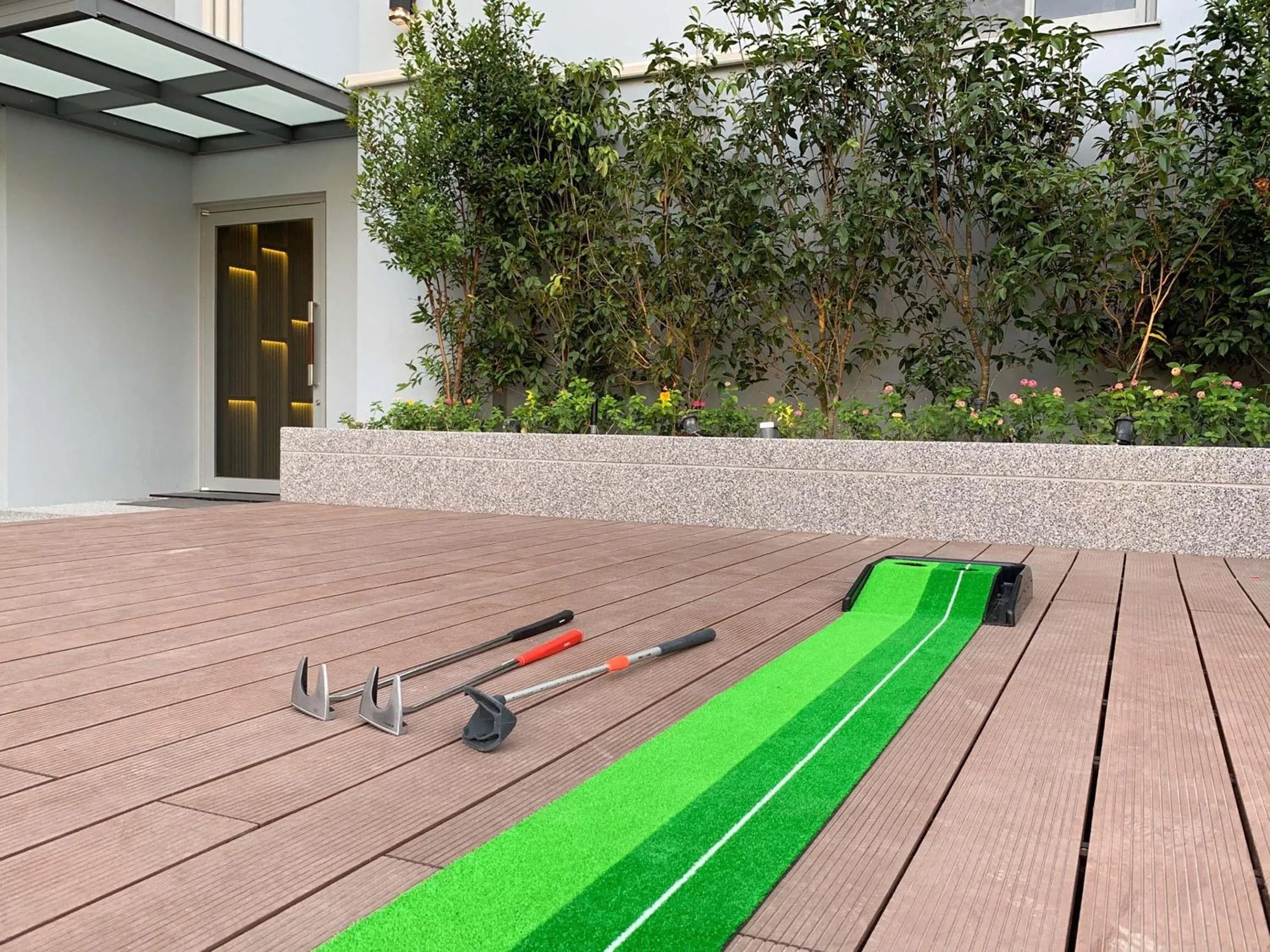 Children play ground in Royal Roi Hotel