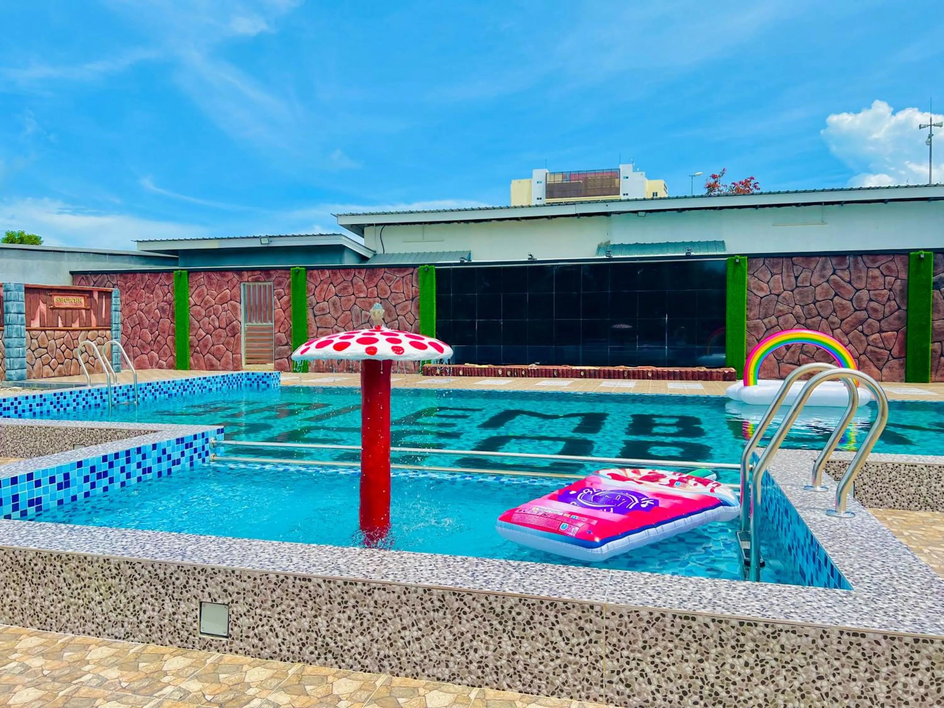 Swimming pool in Sri Embun Resort Langkawi