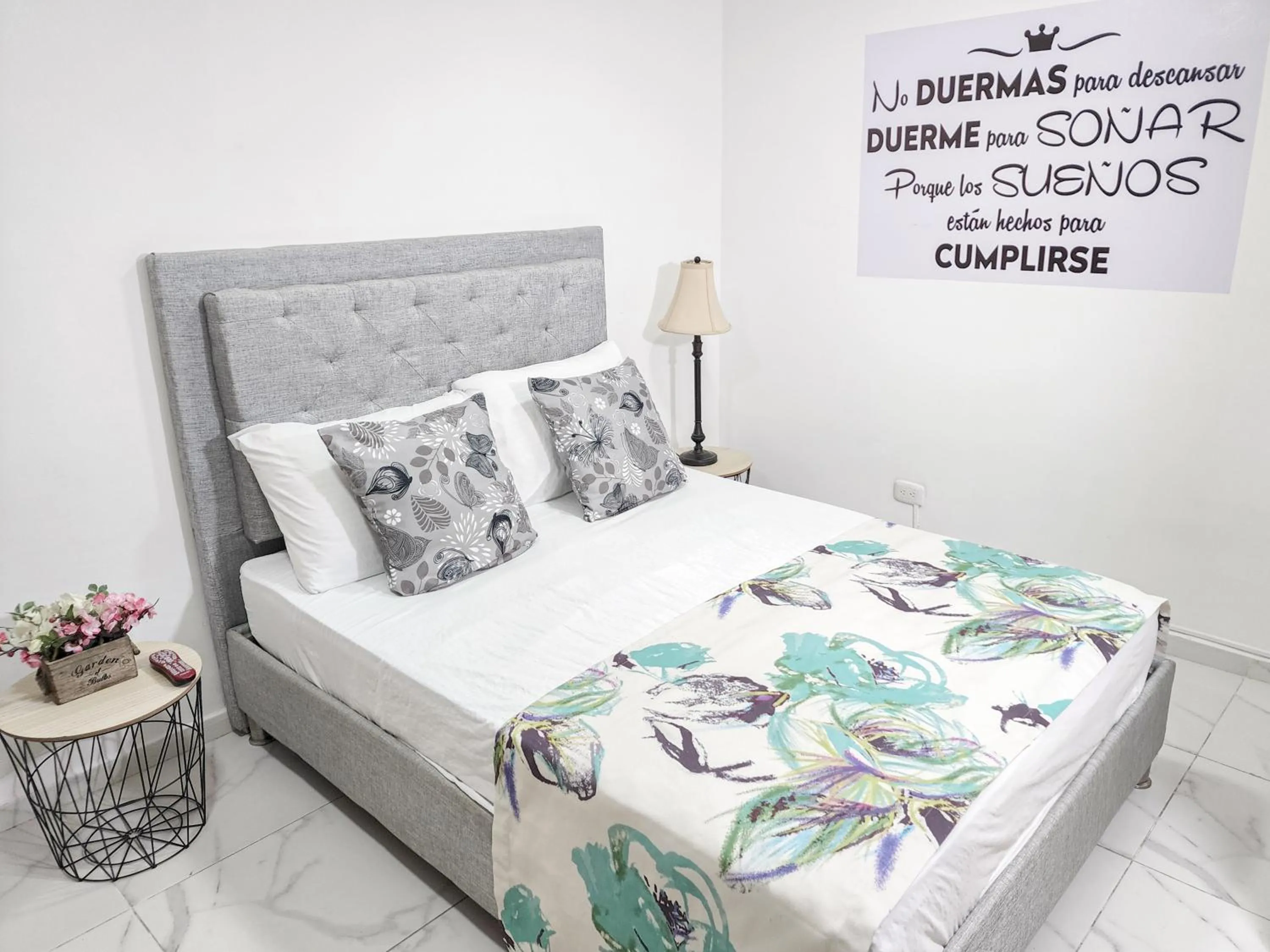 Bed in Apartamento con acceso directo a la playa - Bedviajes