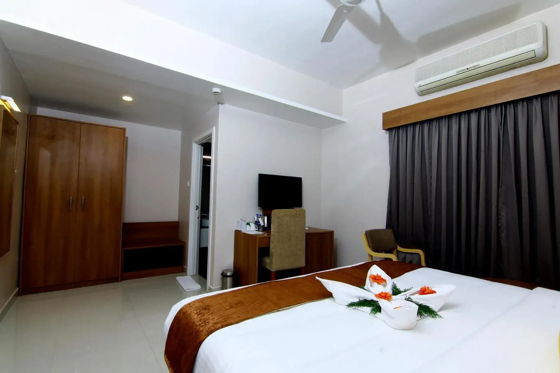 Photo of the whole room, Bed in HOTEL PANACEA VENTURES Photo of the whole room, Bed in HOTEL PANACEA VENTURES