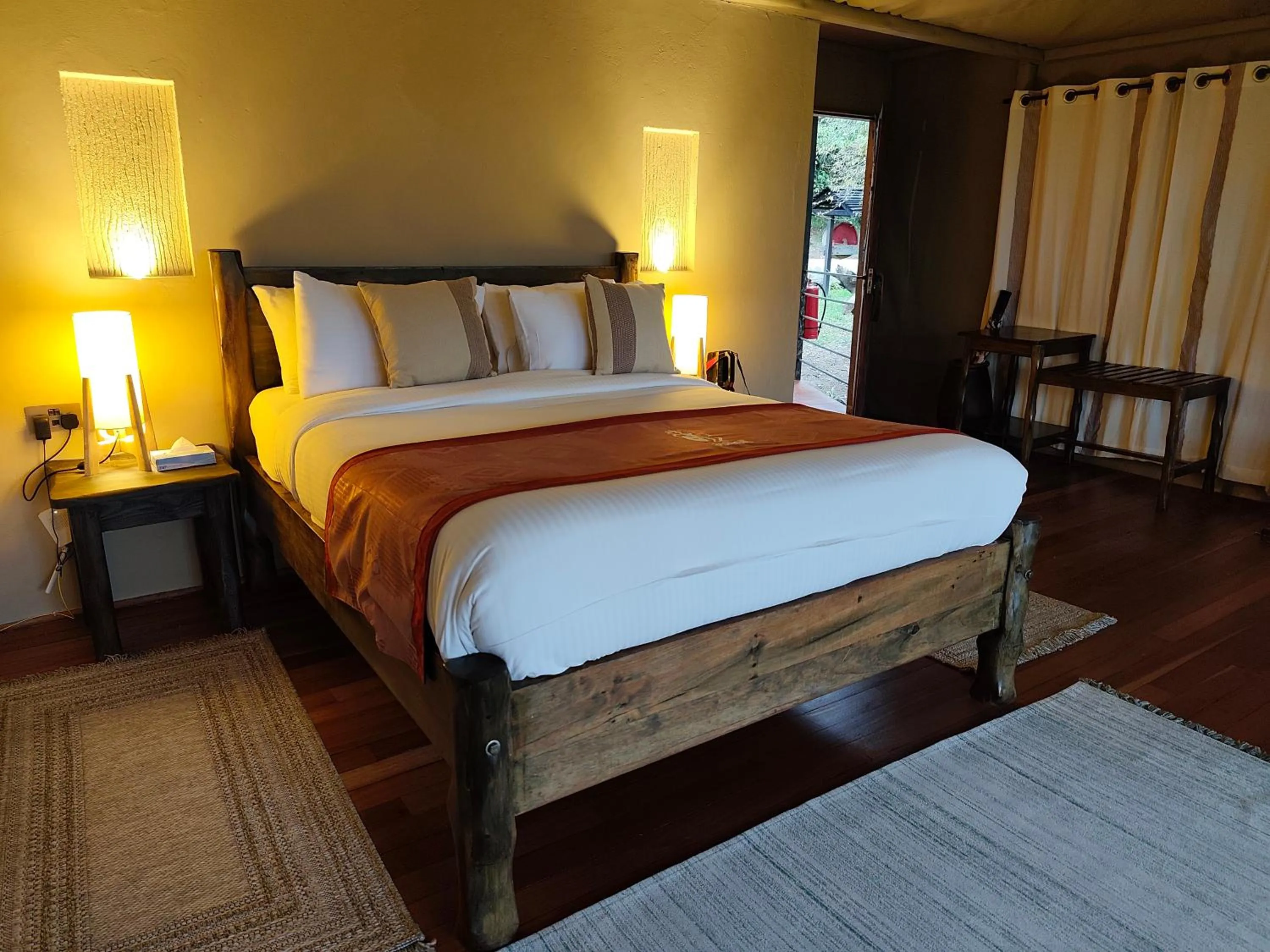 Bed in Ashnil Mara Camp