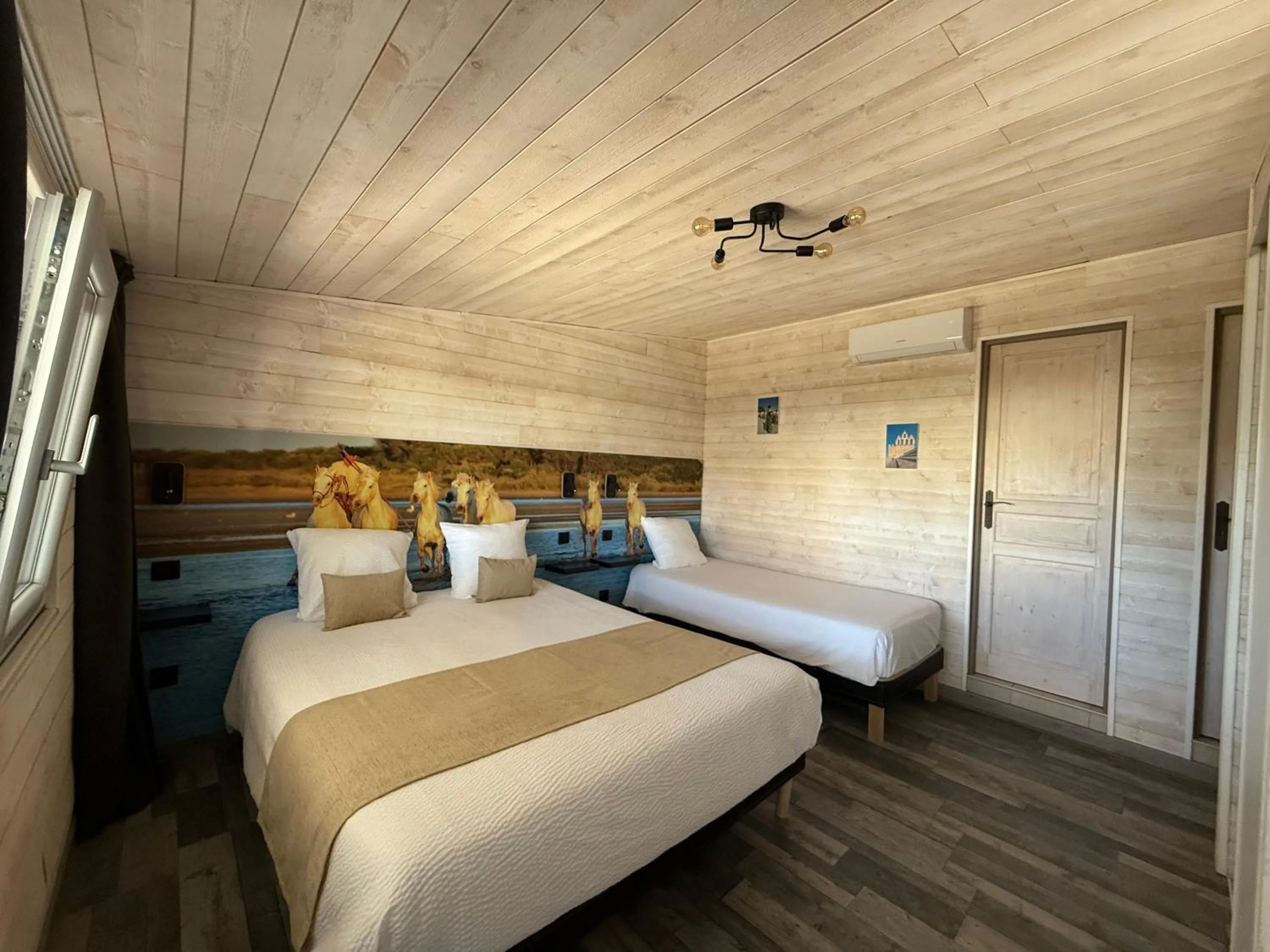 Bed in Hotel Mas des Lys