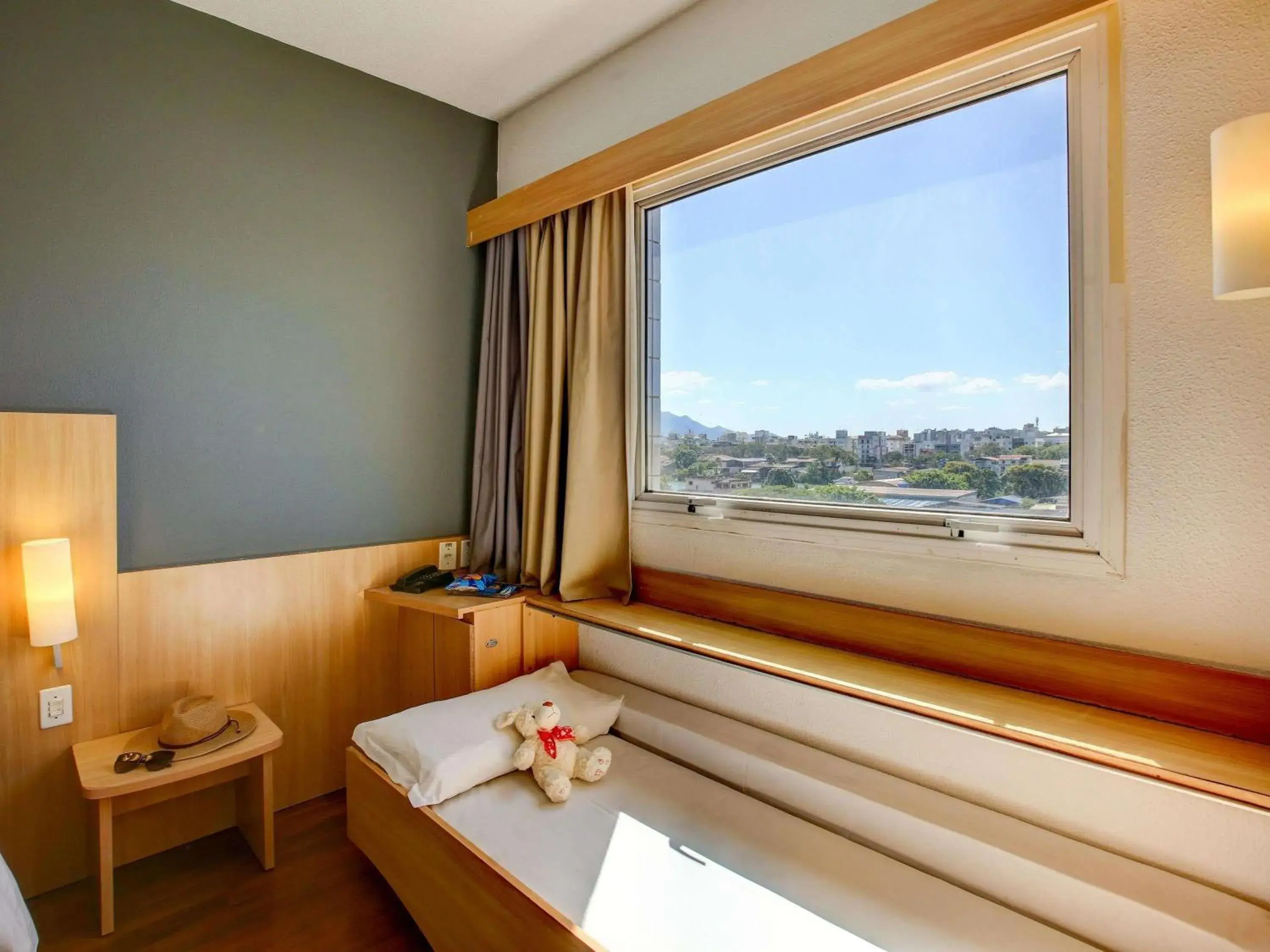 Bedroom in ibis Vitoria Praia do Canto Bedroom in ibis Vitoria Praia do Canto