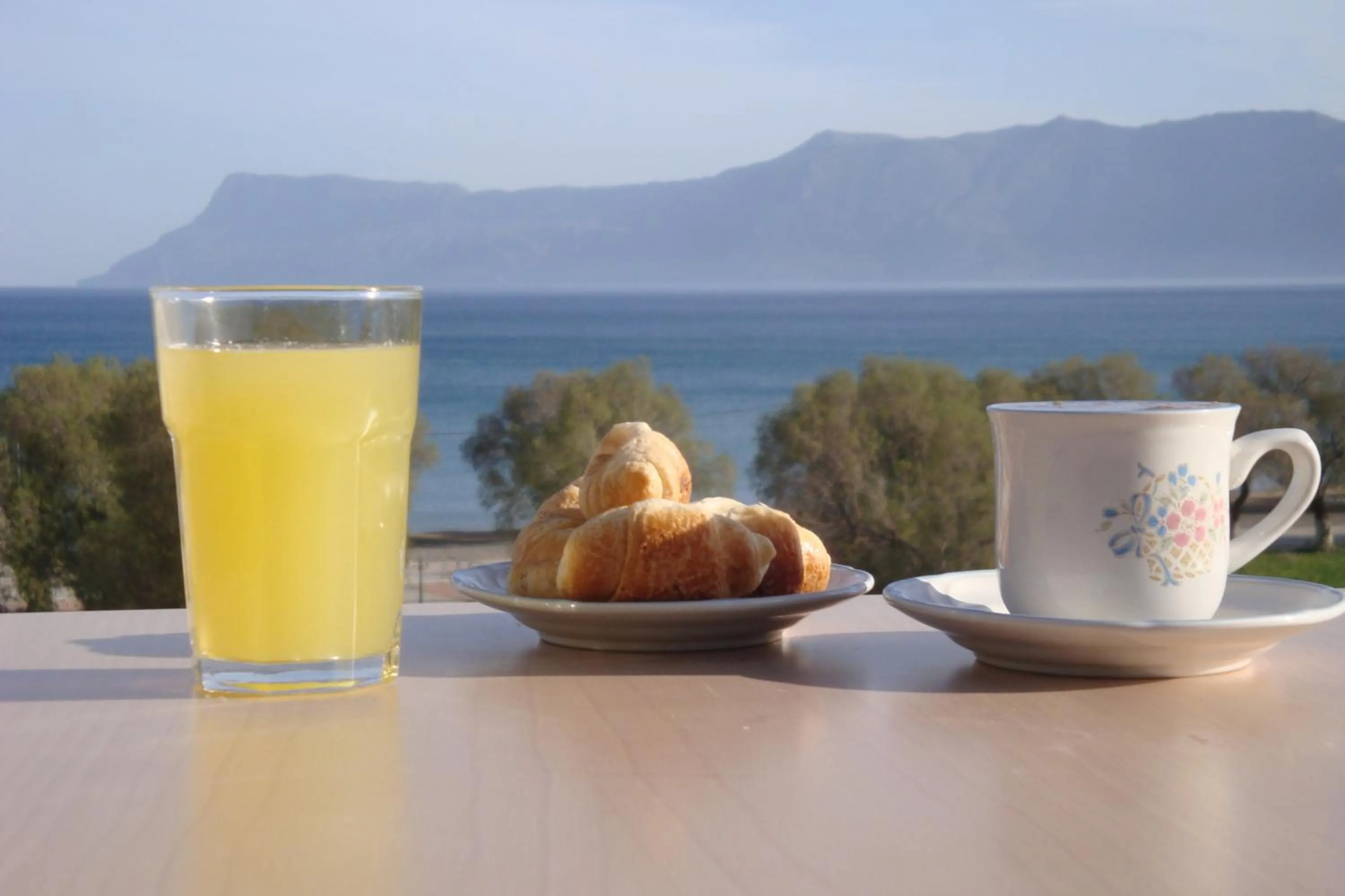 Day in Crystal Bay Hotel