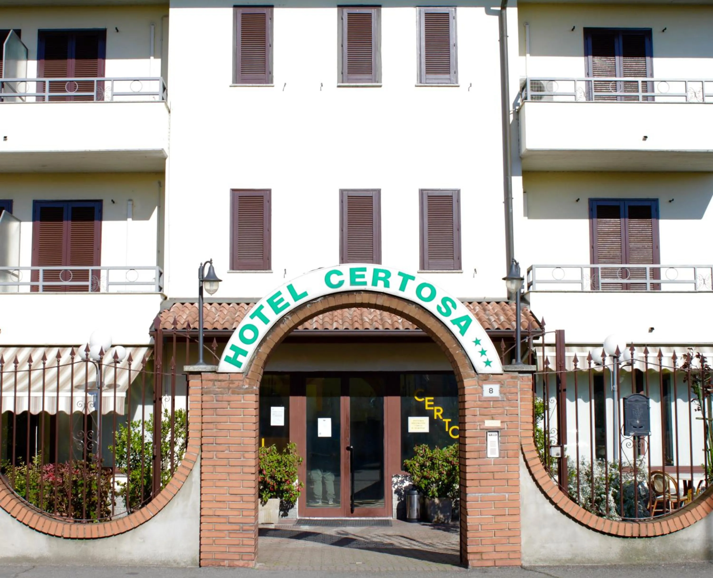 Facade/entrance in Hotel Certosa