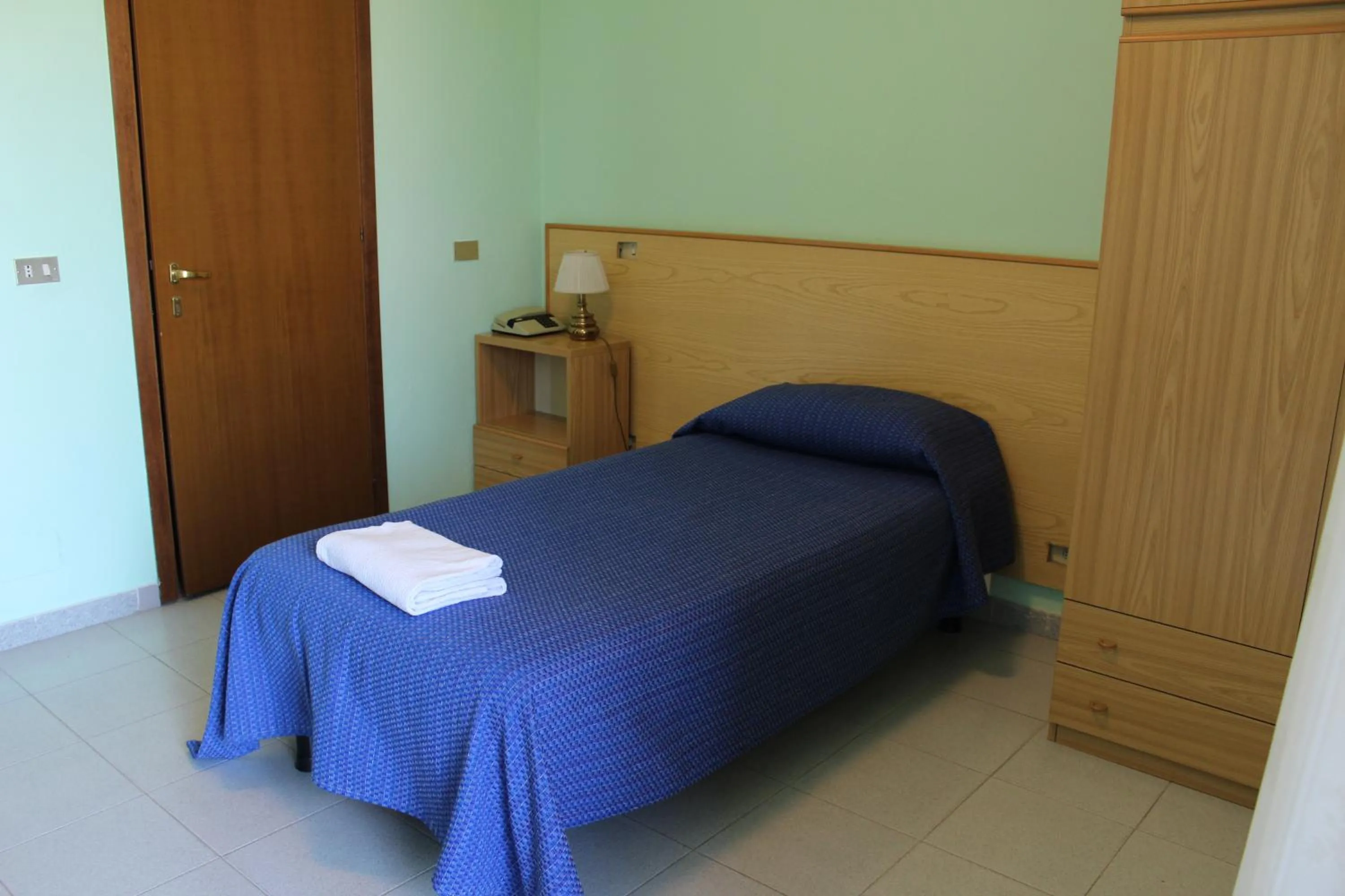 Bed in Hotel Certosa