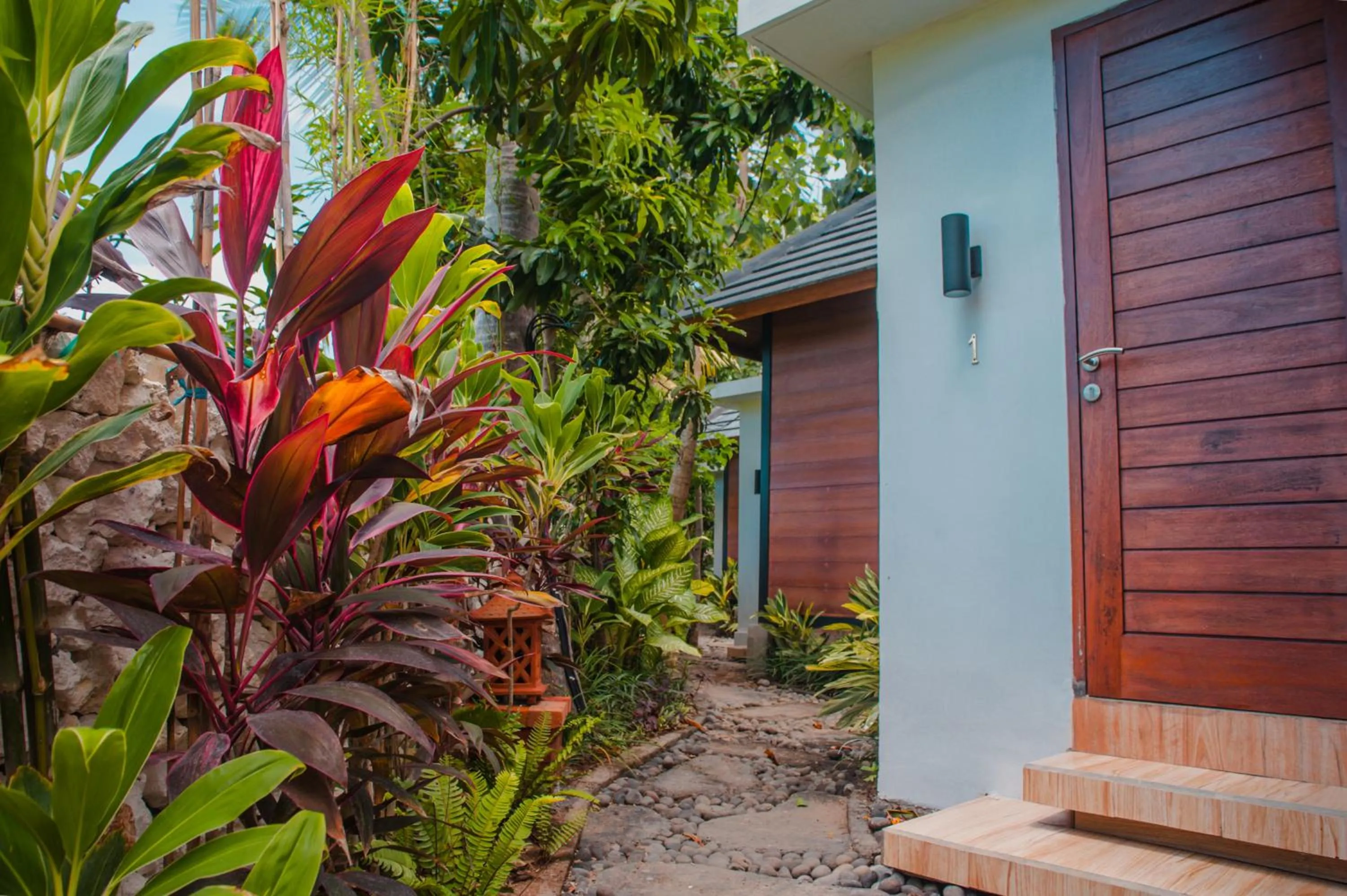 Facade/entrance in Pradja Slumbung Villas