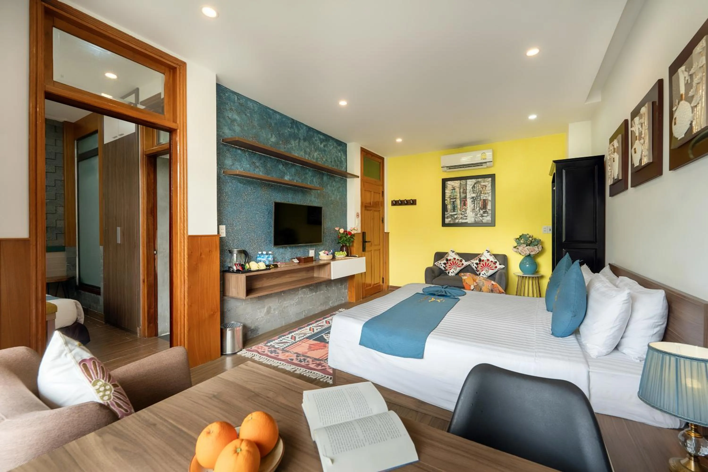 Bed in Square Villa Hoi An