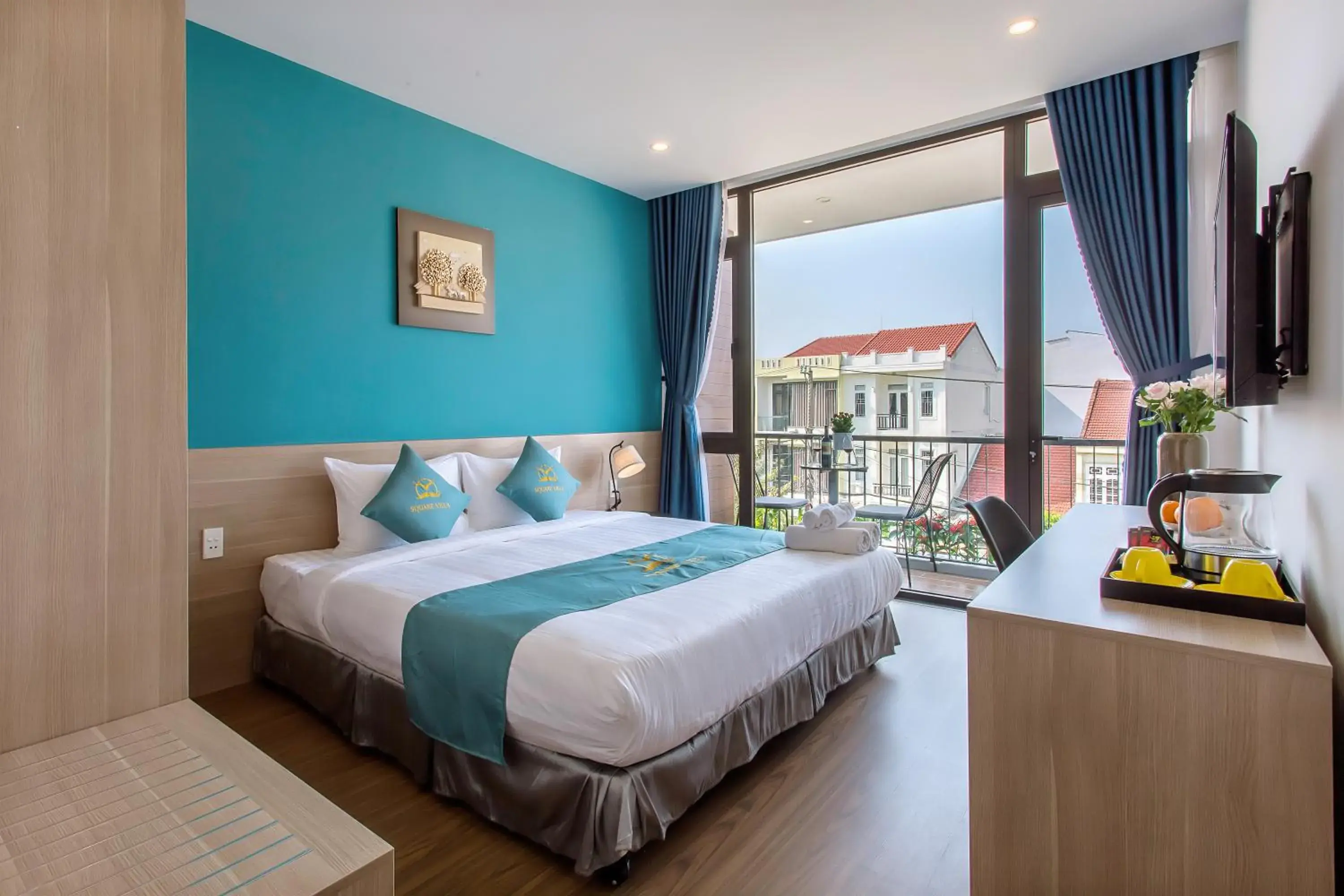 Deluxe Double Room with Balcony in Square Villa Hoi An Deluxe Double Room with Balcony in Square Villa Hoi An