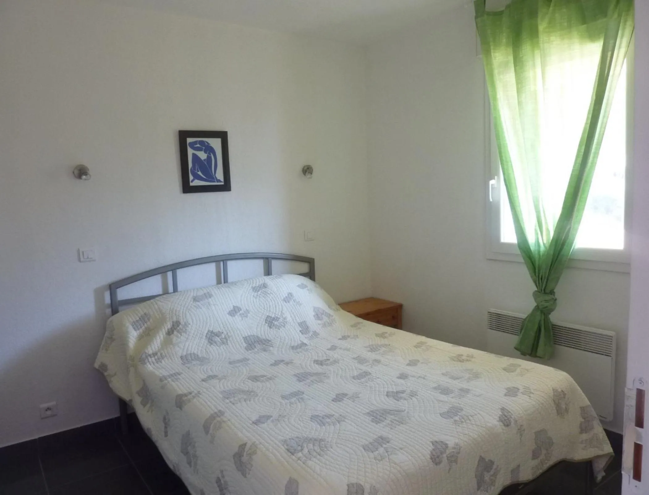 Bed in Appart'Hôtel Les Rochers
