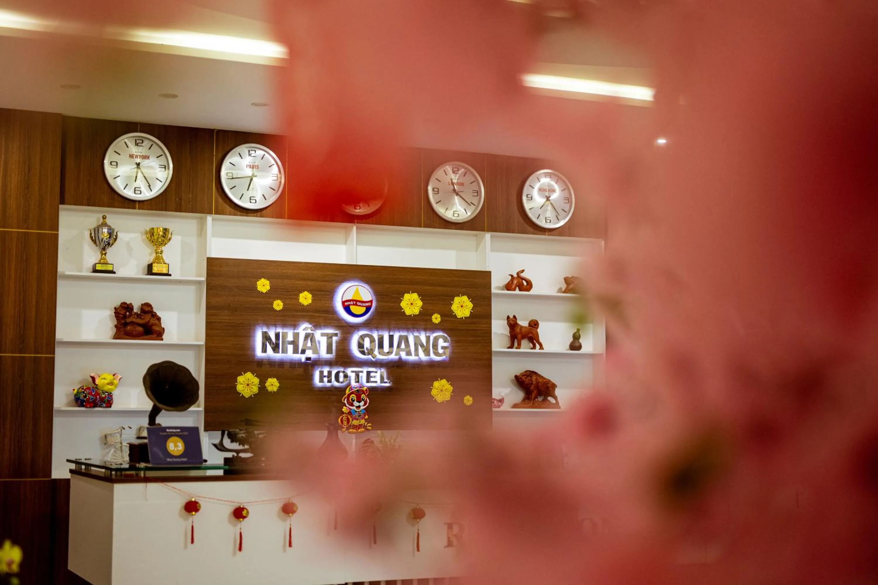 Communal lounge/ TV room in Nhat Quang Hotel