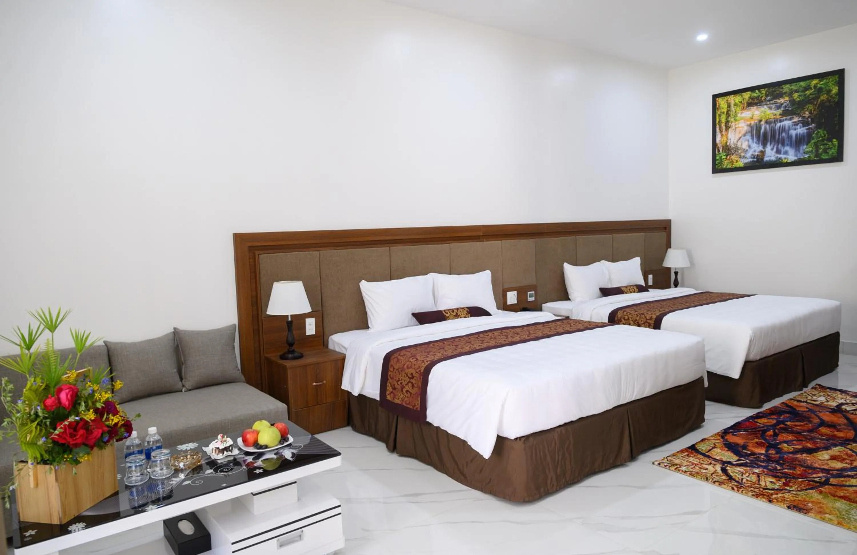 Bed in Nhat Quang Hotel