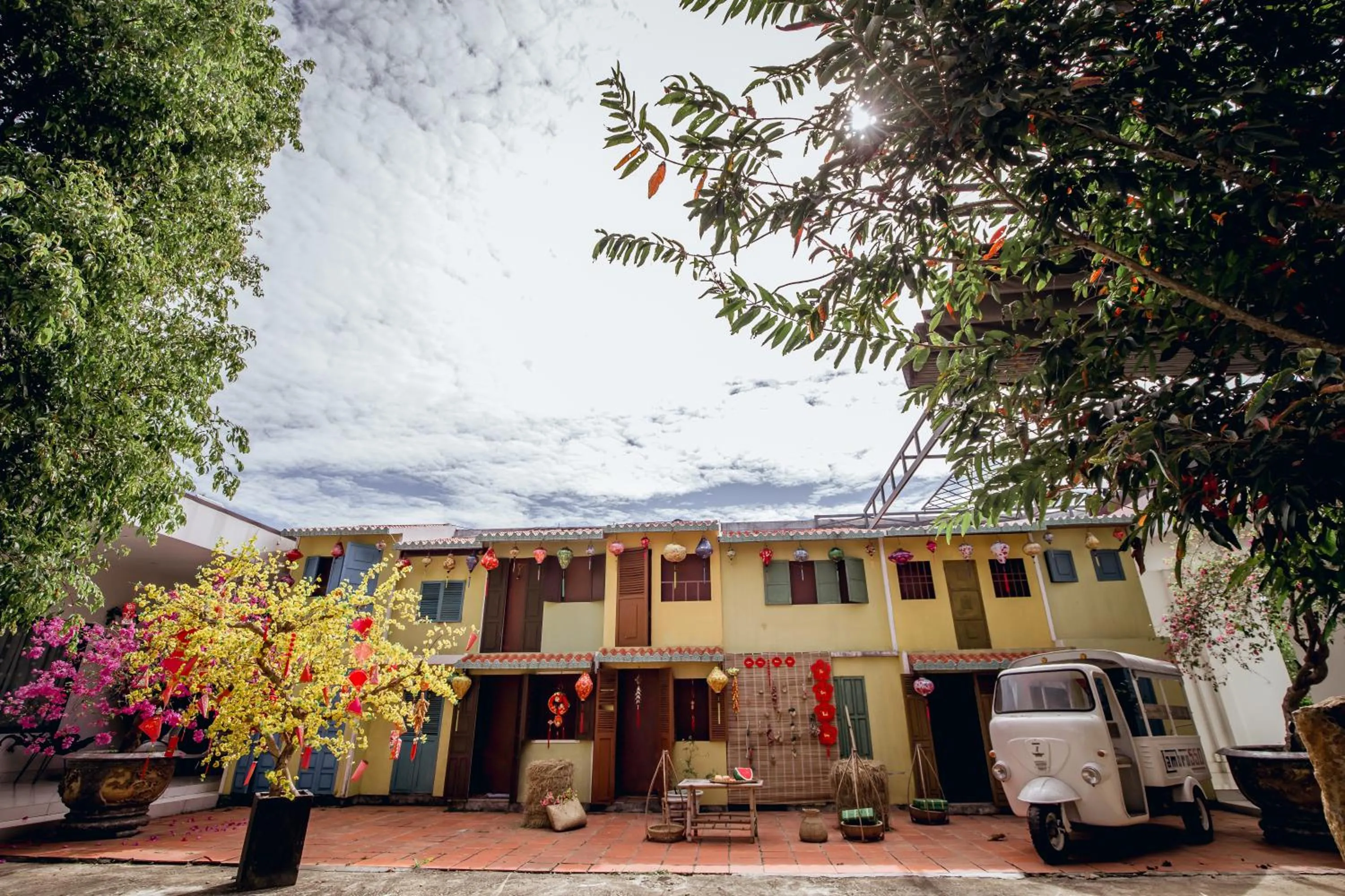 Patio in Nhat Quang Hotel