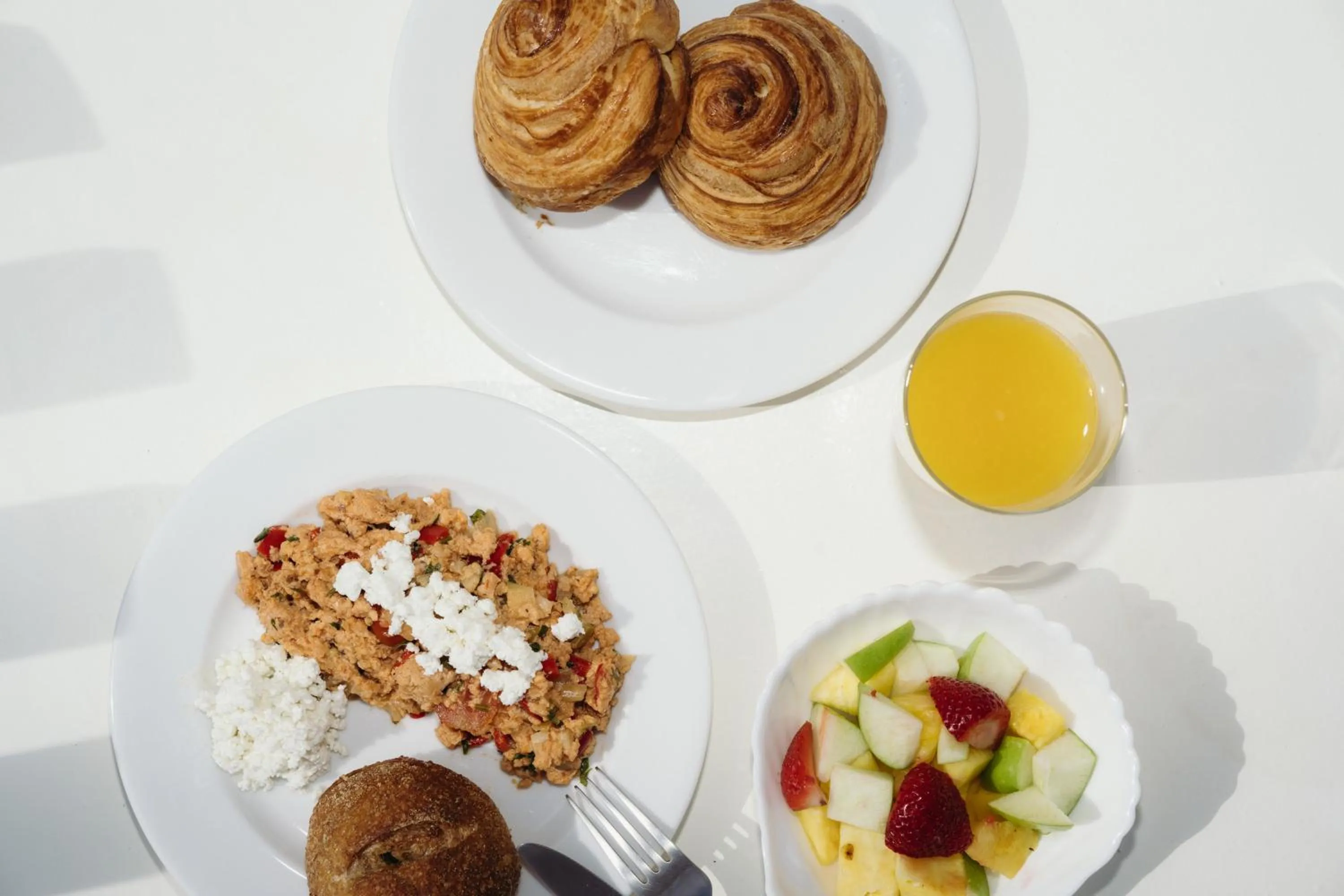 Breakfast in Nano Oia Villas