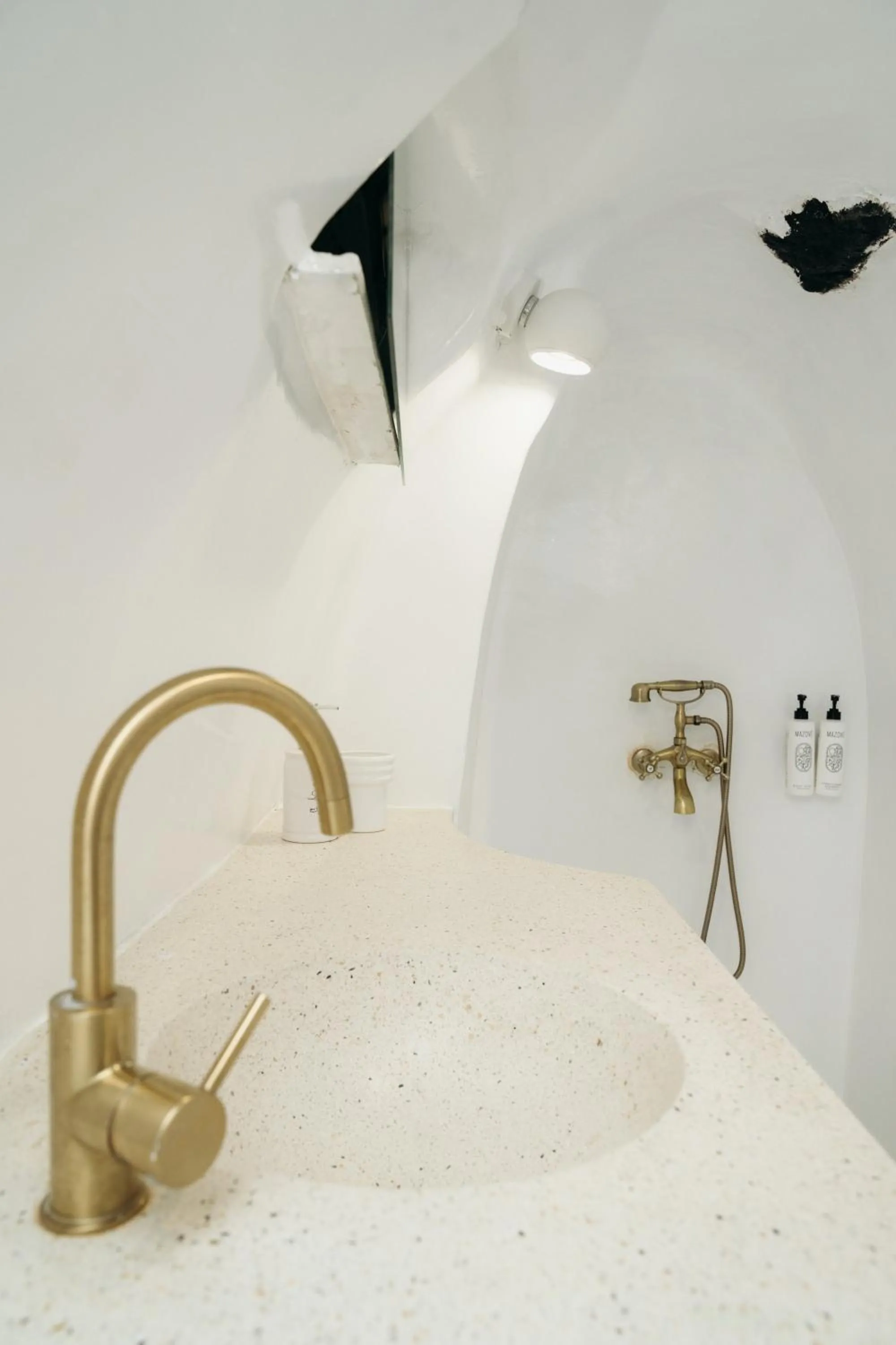 Shower in Nano Oia Villas