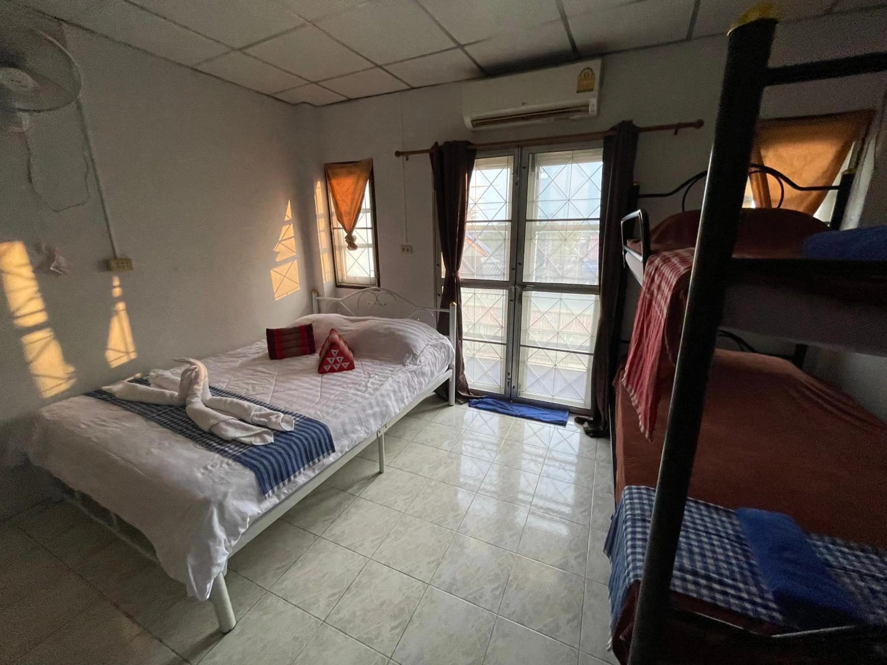 Bed in Noot's Guesthouse