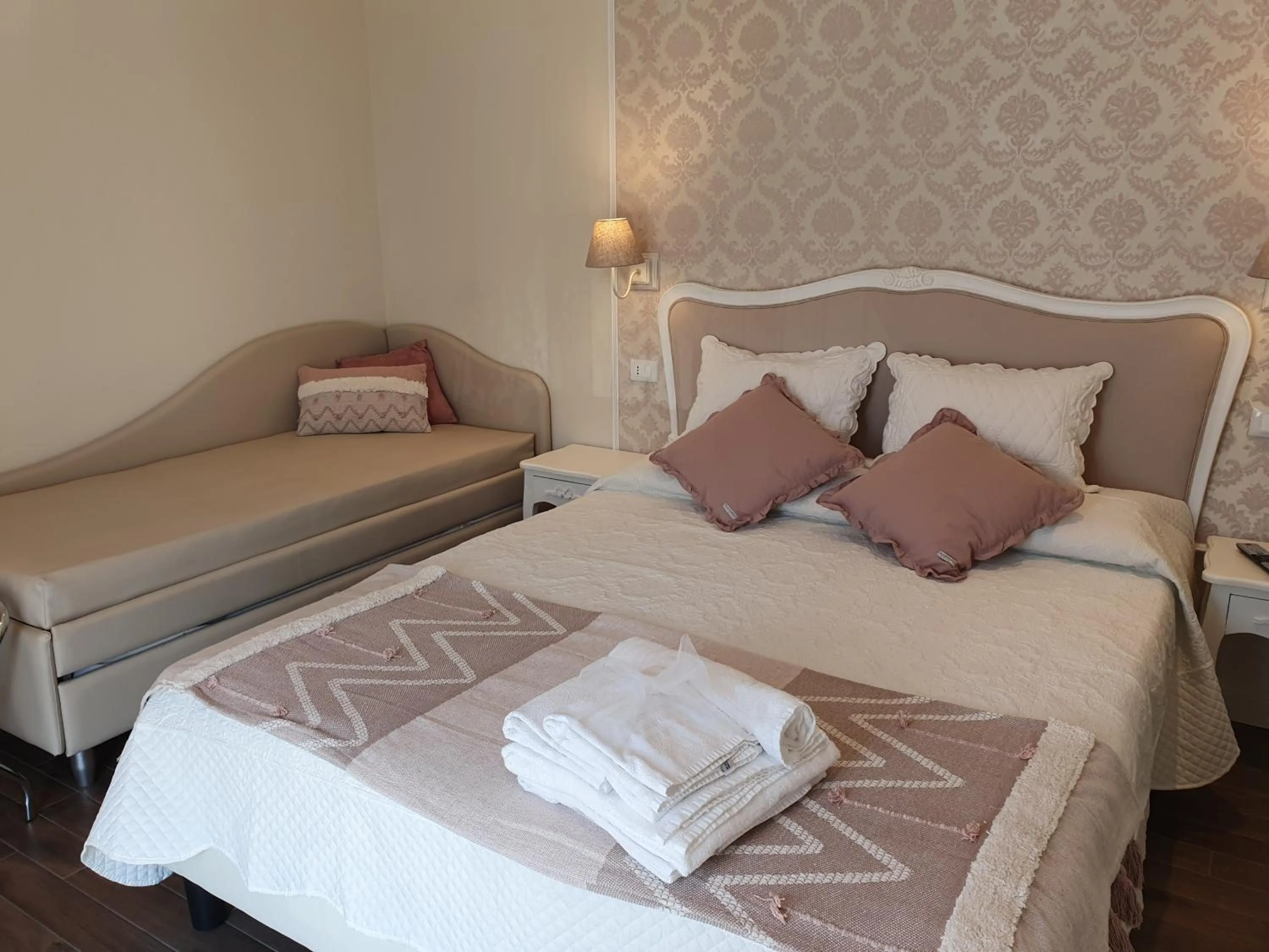 Photo of the whole room, Bed in Romantic Home