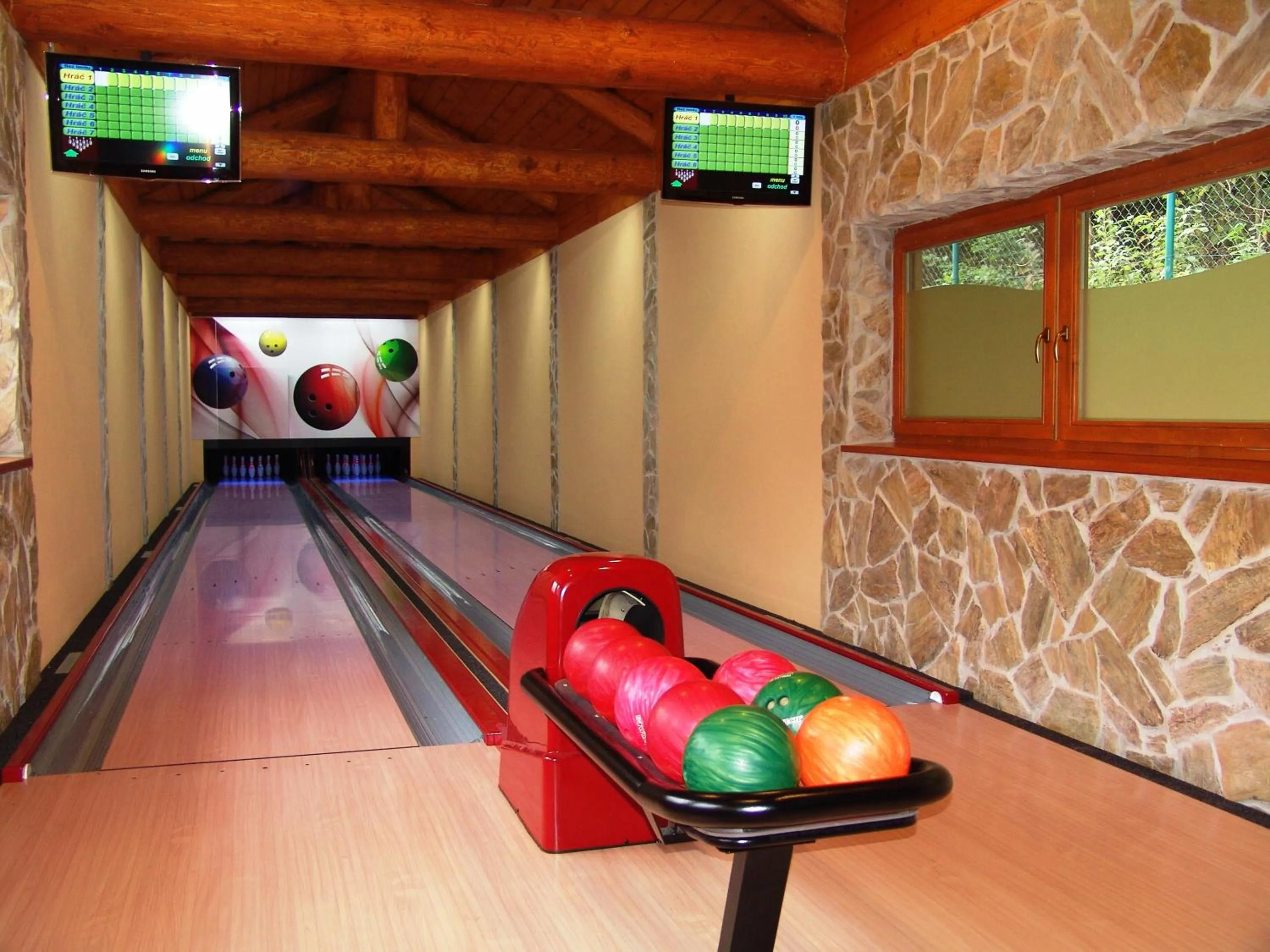 Bowling in Wellness & Spa Hotel Kaskady