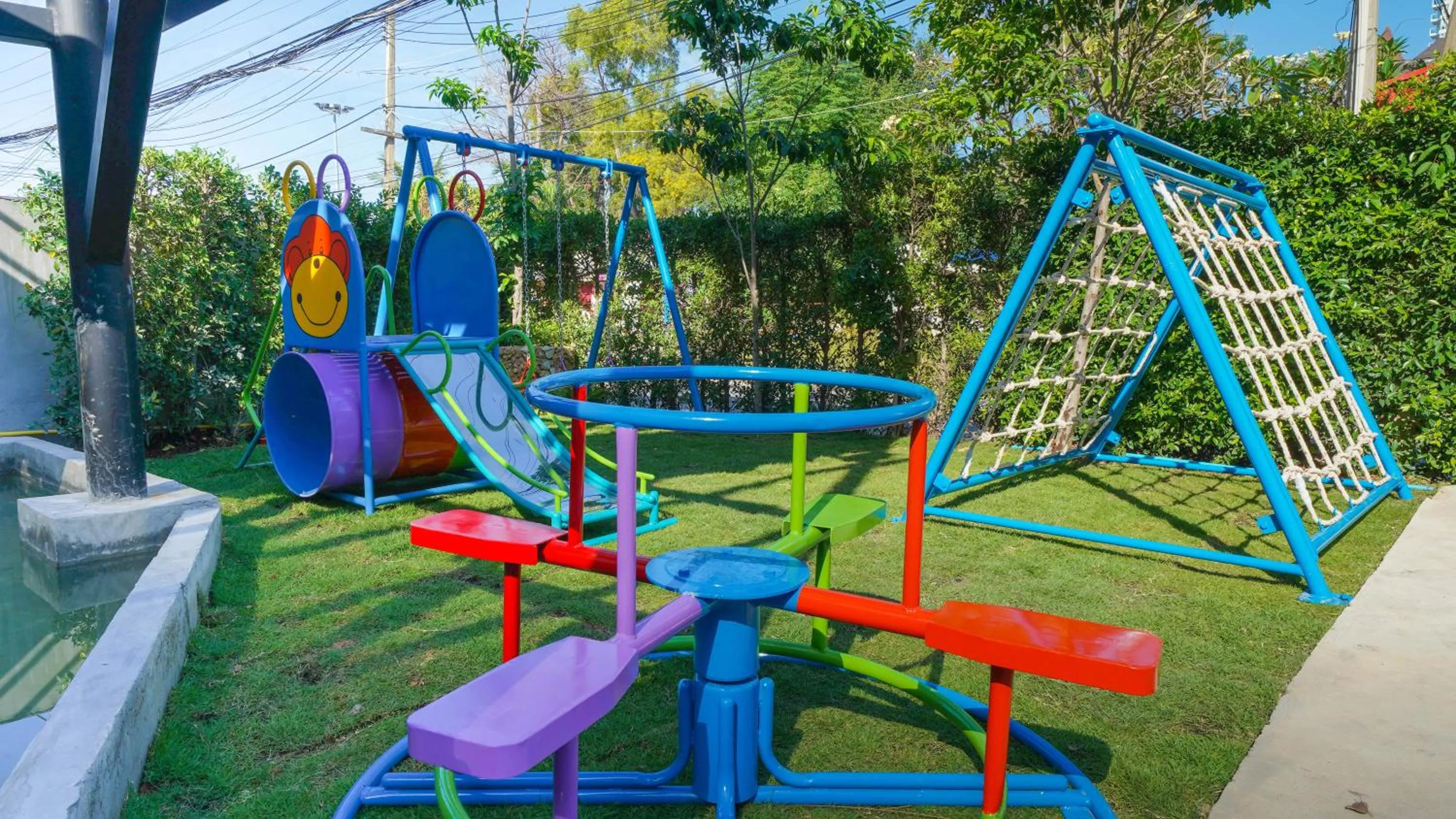 Children play ground in Golden Jomtien Beach Hotel