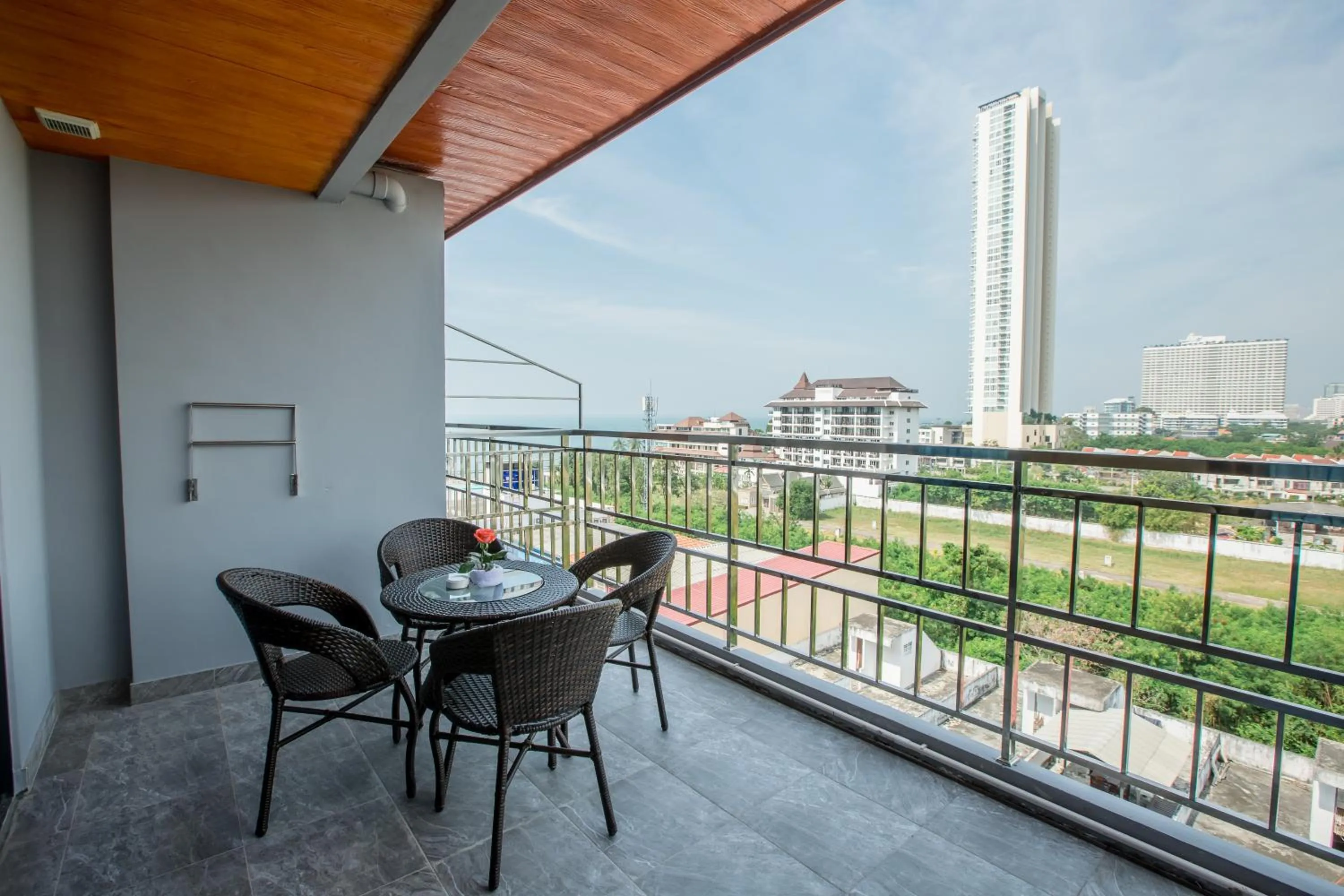 Balcony/Terrace in Golden Jomtien Beach Hotel