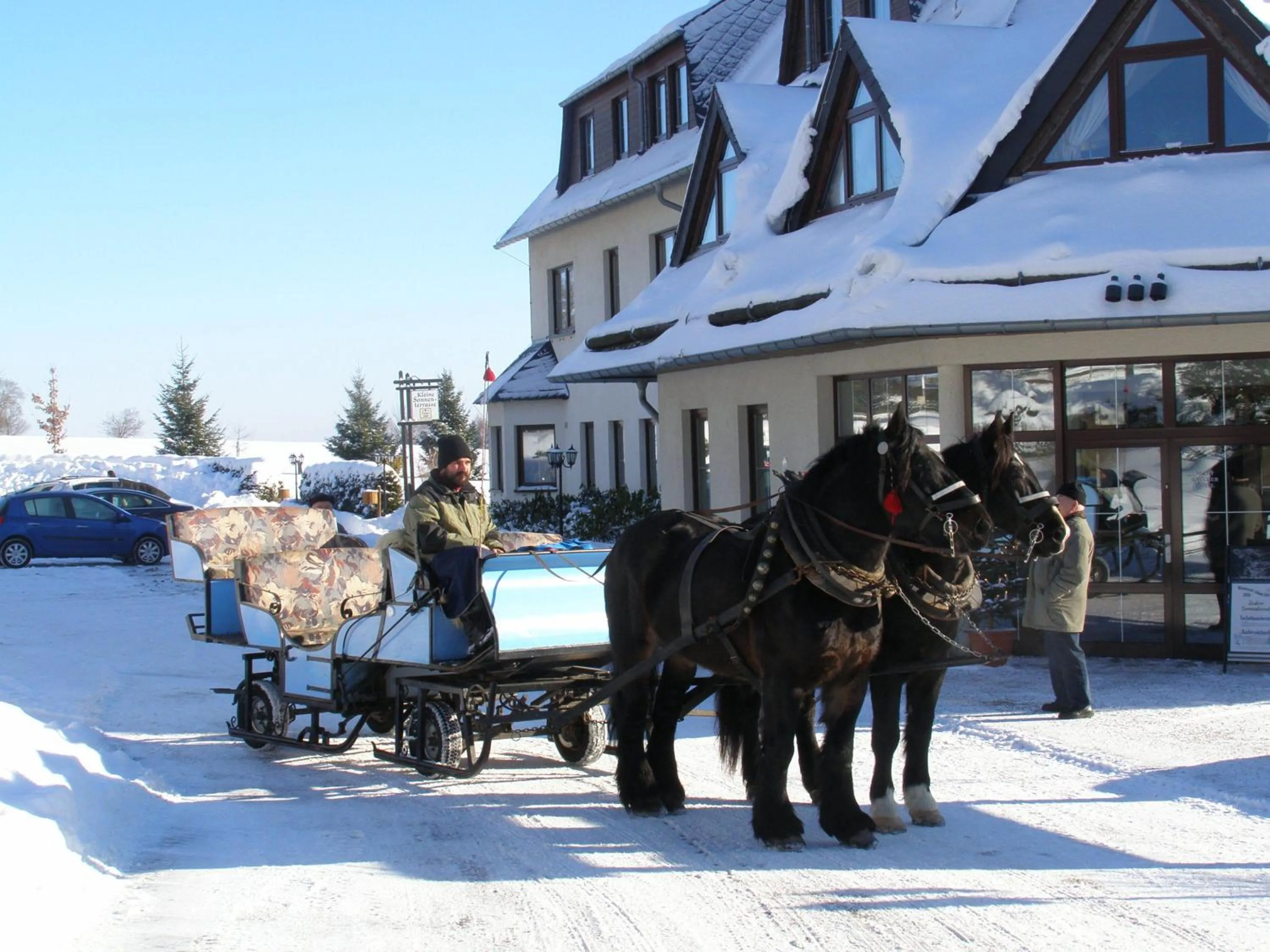 People in Hotel Waldesruh