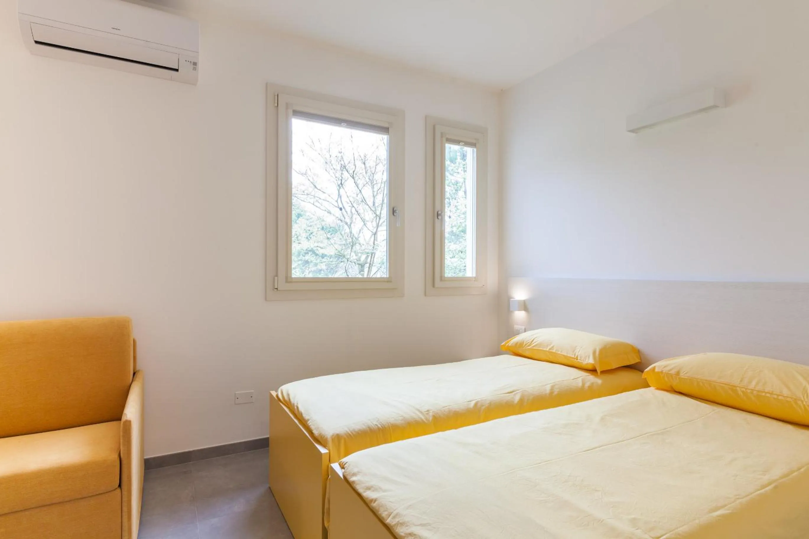 Bedroom, Bed in Rose Canine B&B