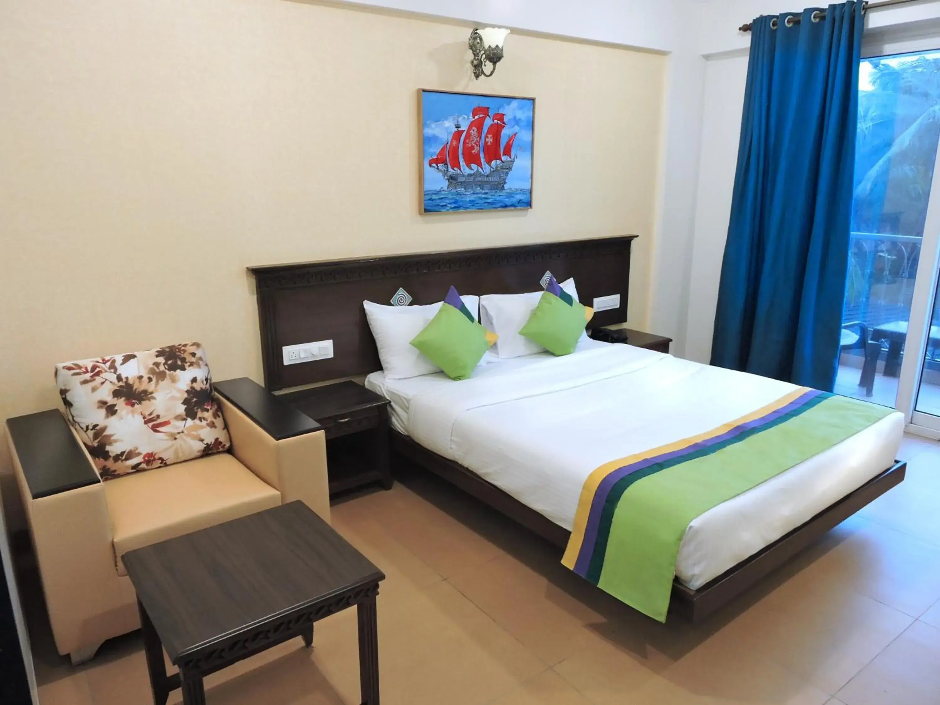 Bedroom, Bed in Treebo Premium Dona Eliza, 700 metres from Calangute Beach Bedroom, Bed in Treebo Premium Dona Eliza, 700 metres from Calangute Beach