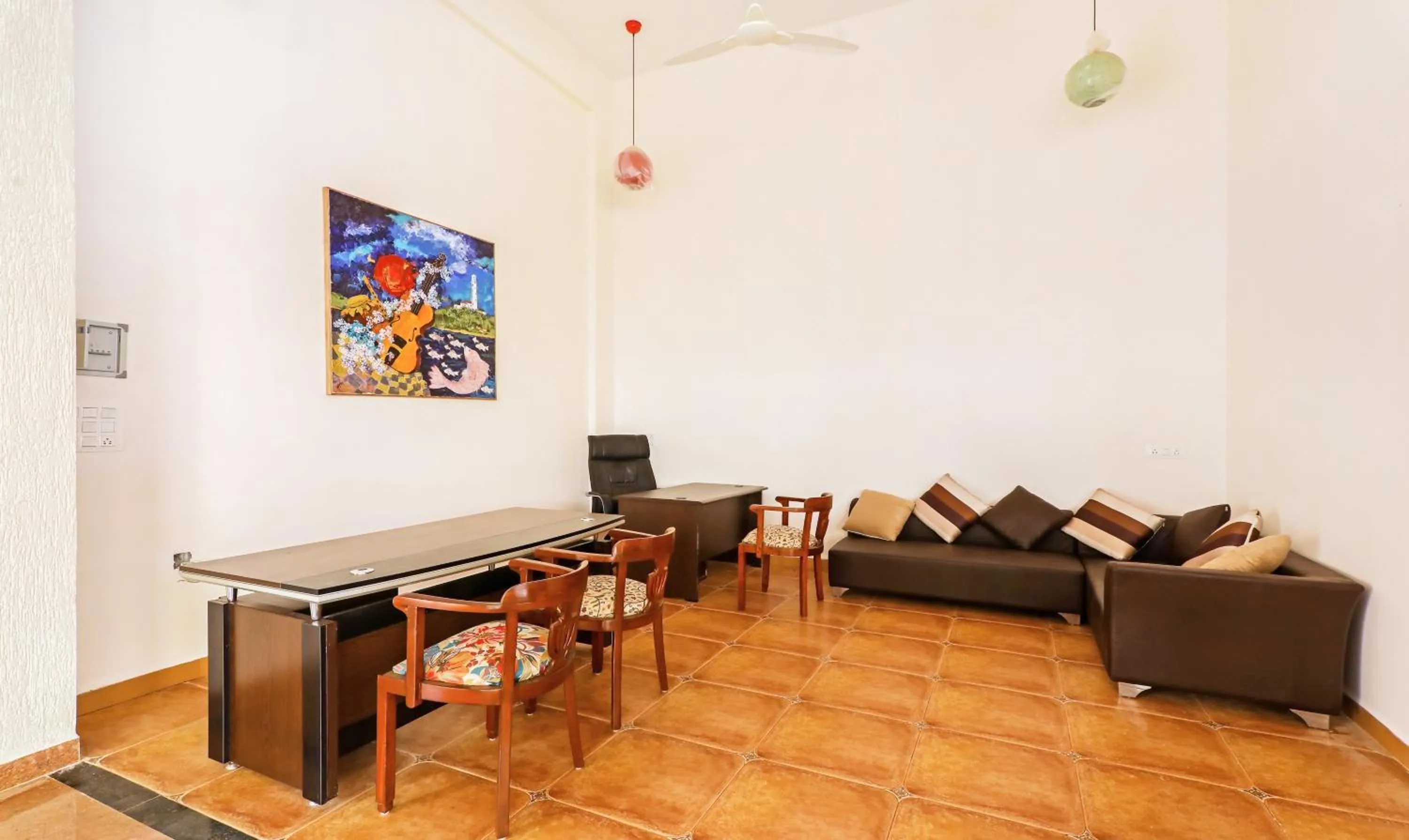 Lobby or reception in Treebo Premium Dona Eliza, 700 Meters From Calangute Beach