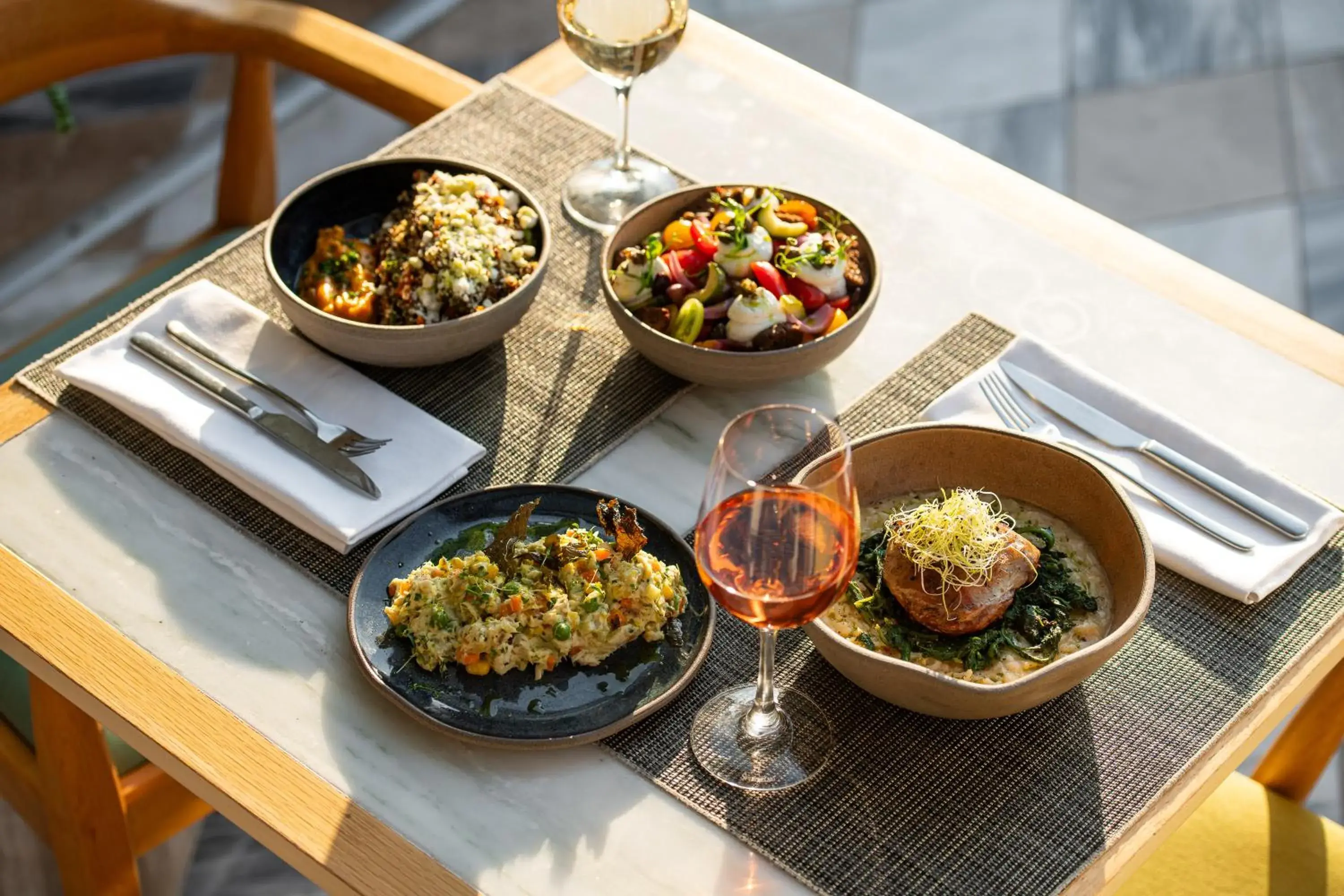 Restaurant/places to eat in Niche Hotel Athens Restaurant/places to eat in Niche Hotel Athens