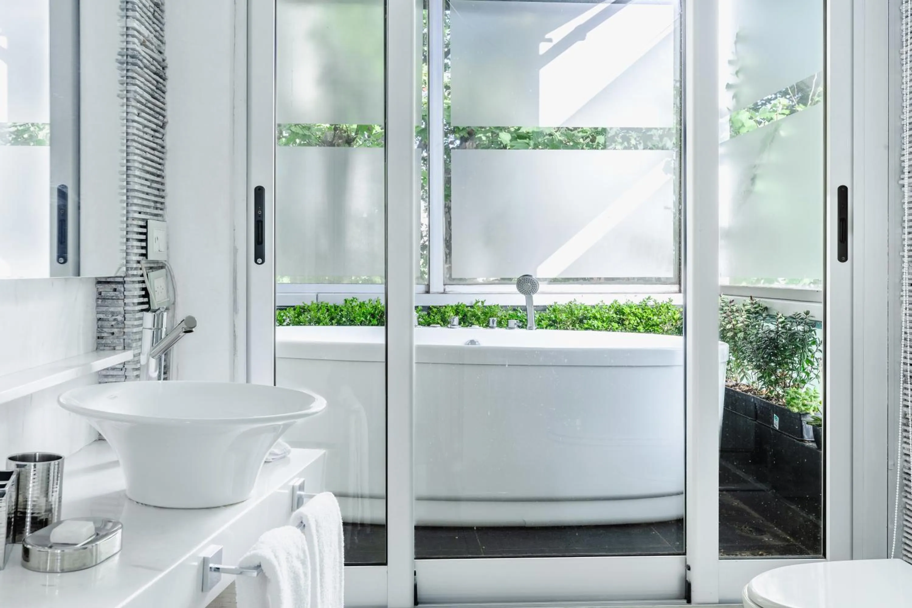 Bathroom in 1828 Smart Hotel Boutique