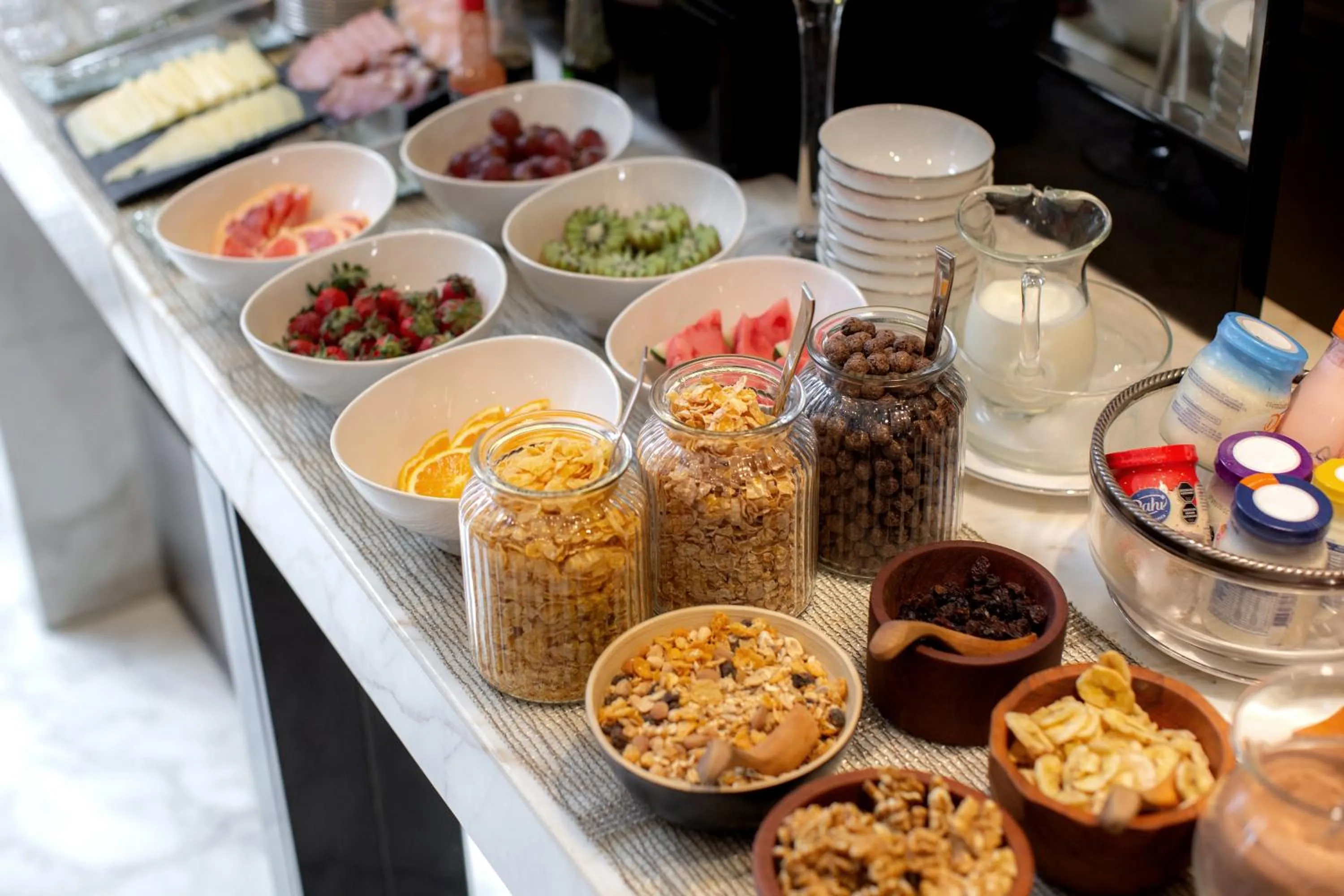 Restaurant/places to eat in 1828 Smart Hotel Boutique