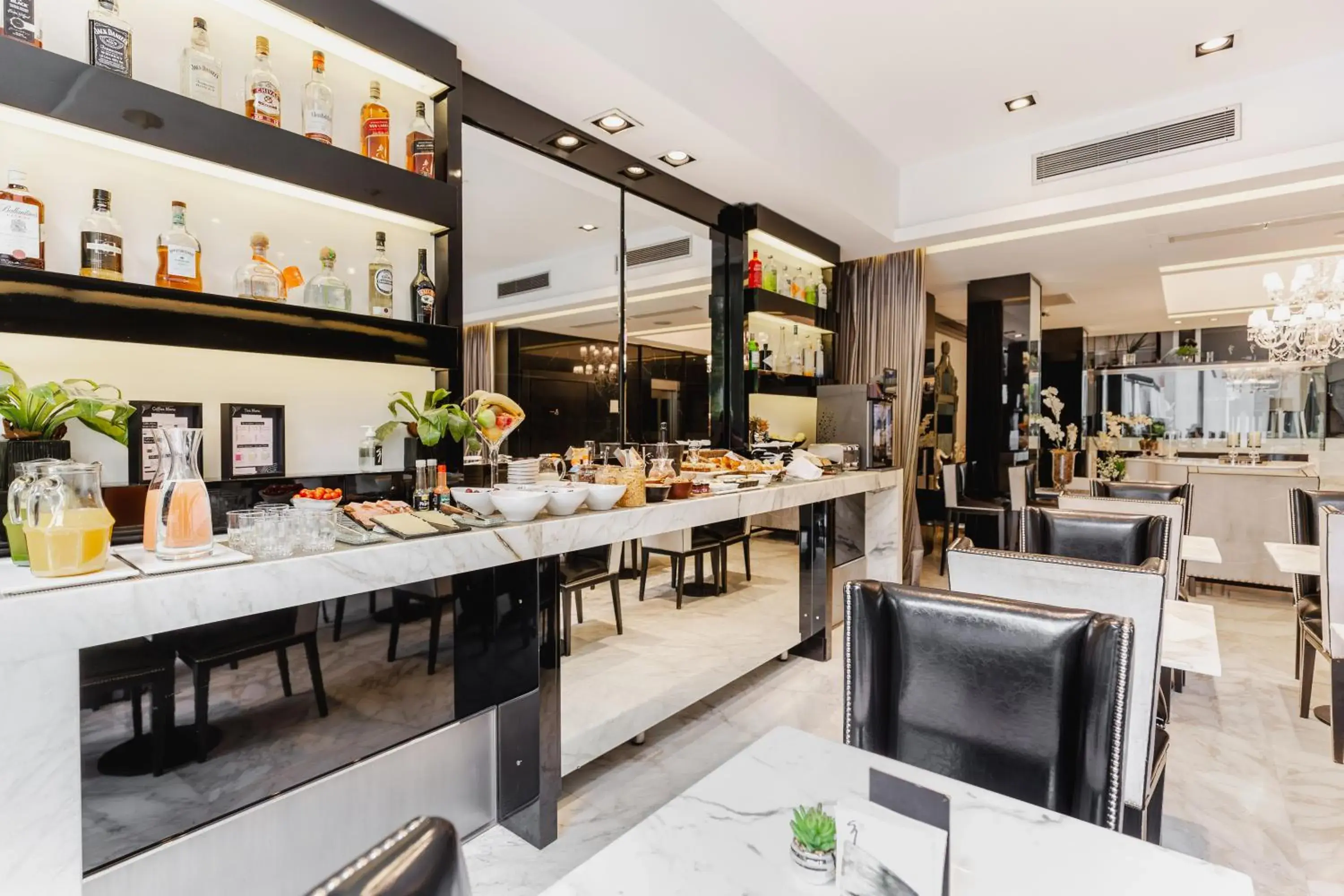 Restaurant/places to eat in 1828 Smart Hotel Boutique Restaurant/places to eat in 1828 Smart Hotel Boutique