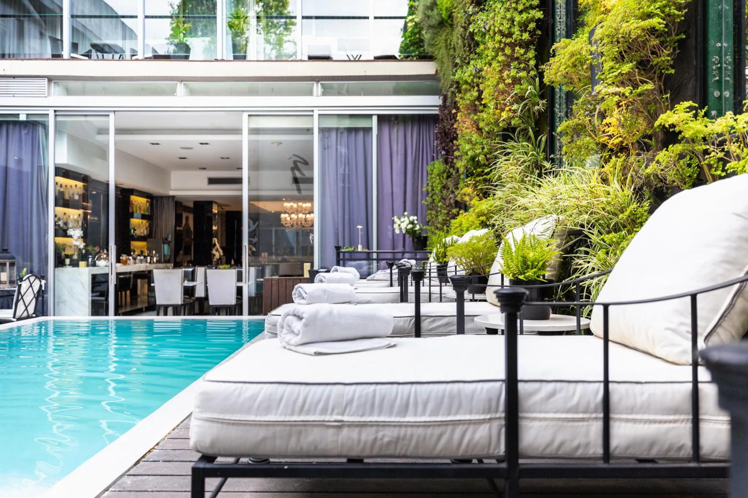 Patio in 1828 Smart Hotel Boutique