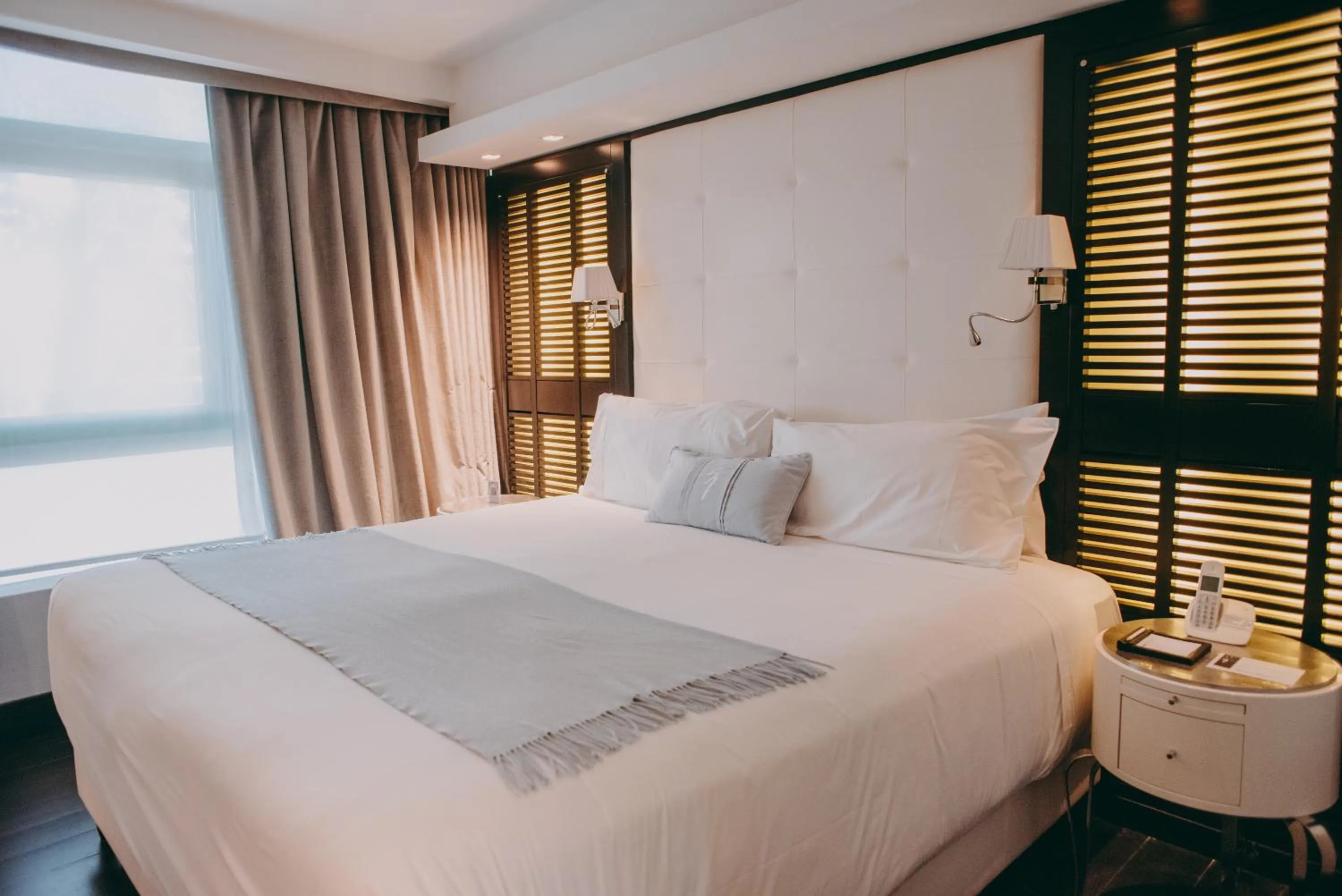 Bed in 1828 Smart Hotel Boutique