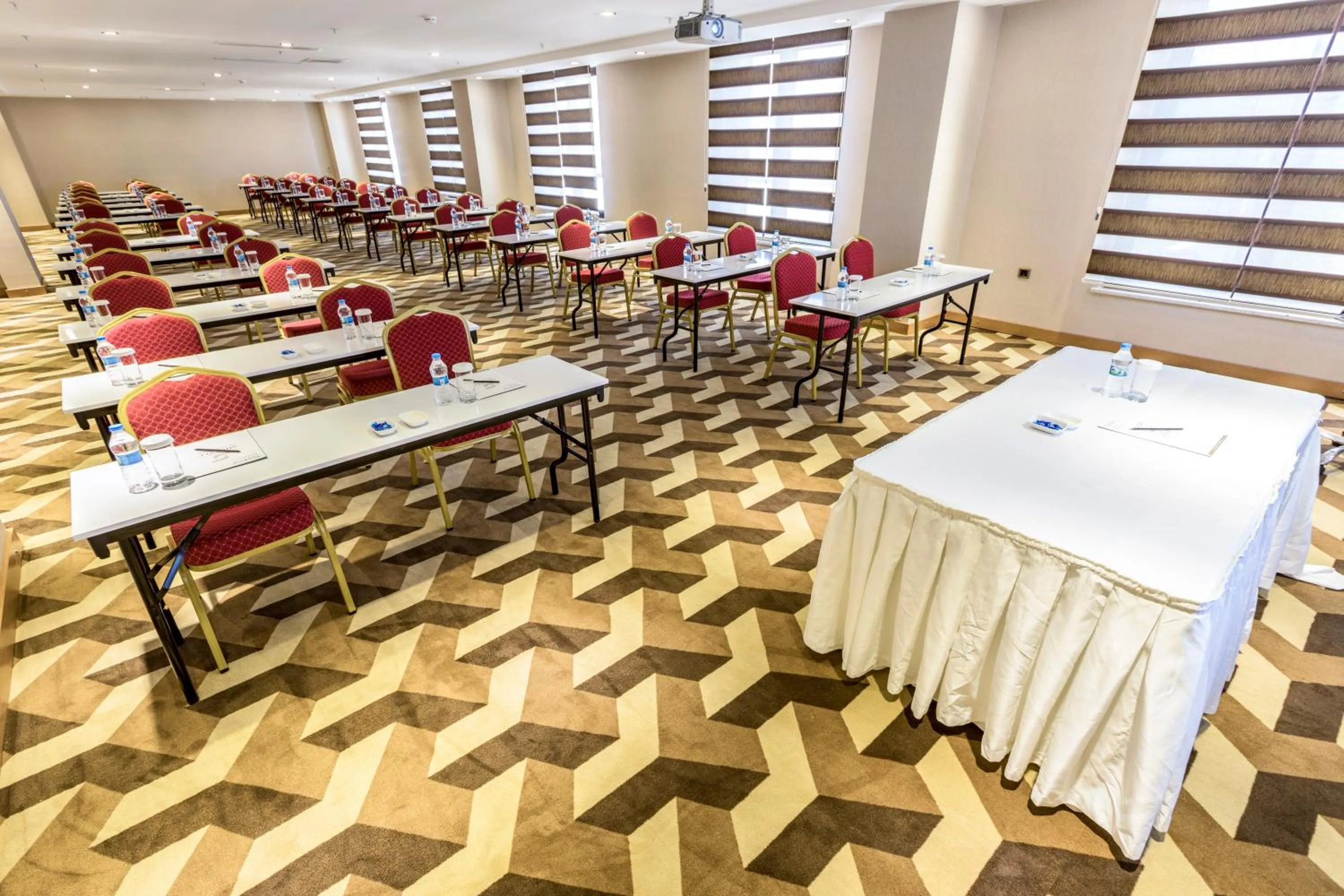 Meeting/conference room in Shimall Deluxe