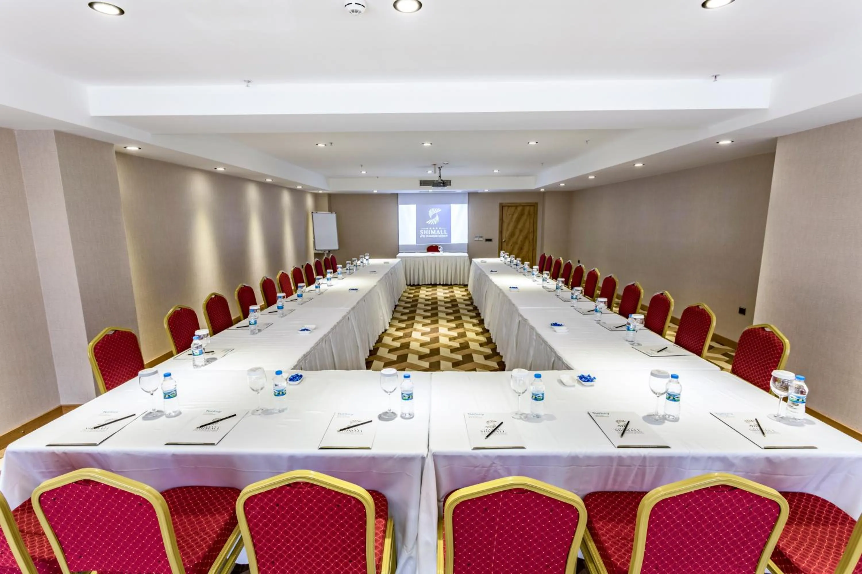Meeting/conference room in Shimall Deluxe