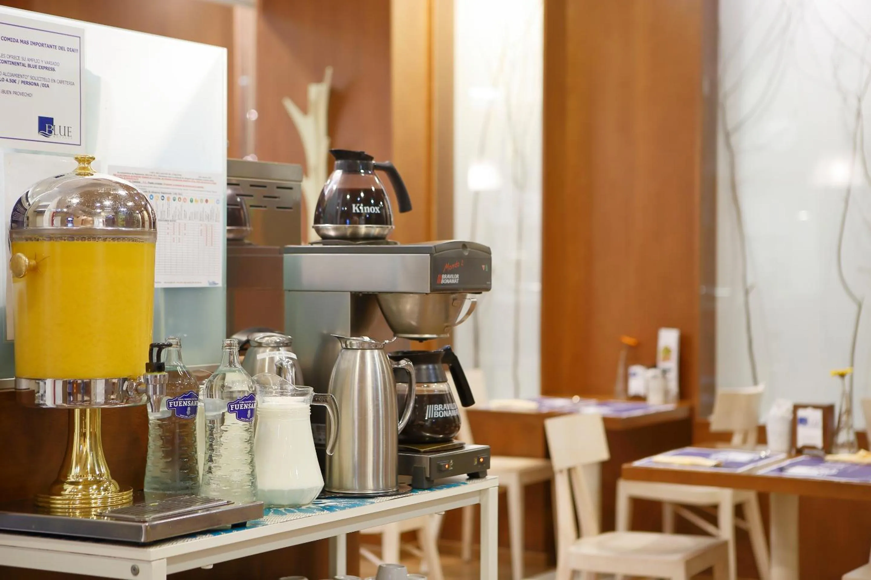 Continental breakfast in Hotel Santa Rosa, Blue Hoteles