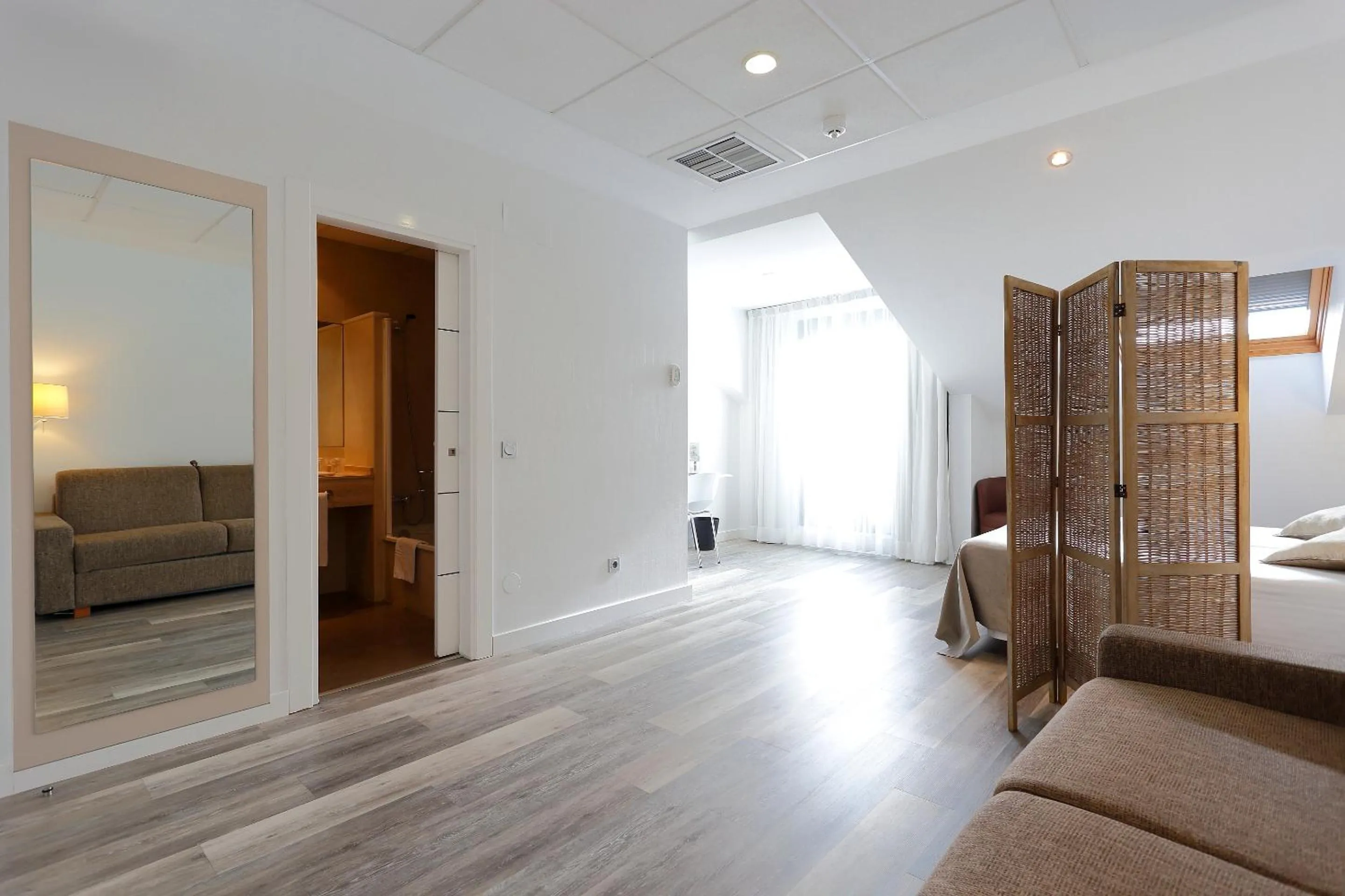 Bedroom, Bed in Hotel Santa Rosa, Blue Hoteles